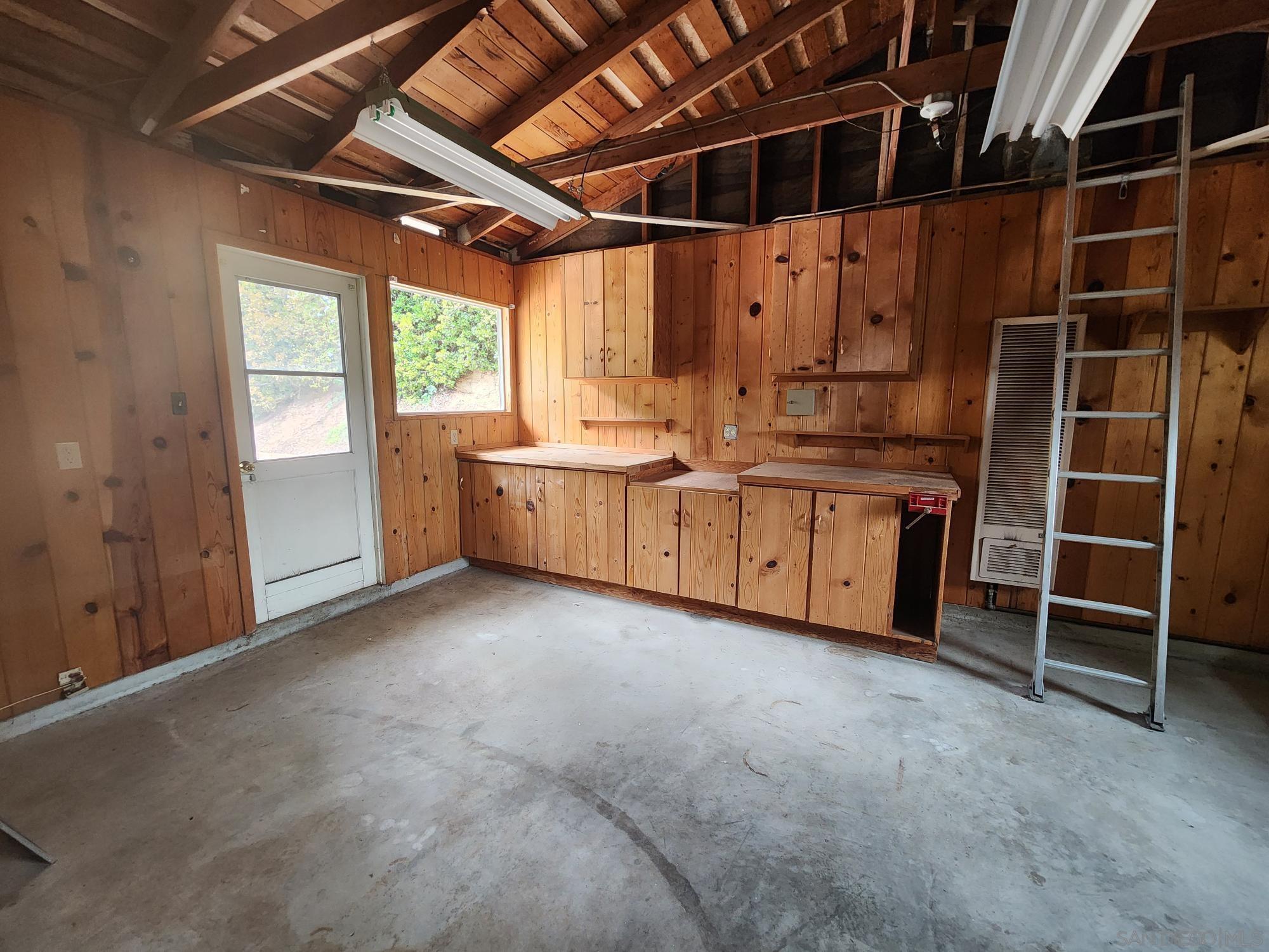 Detail Gallery Image 21 of 22 For 1972  Buena Creek Rd, Vista,  CA 92084 - 3 Beds | 2 Baths