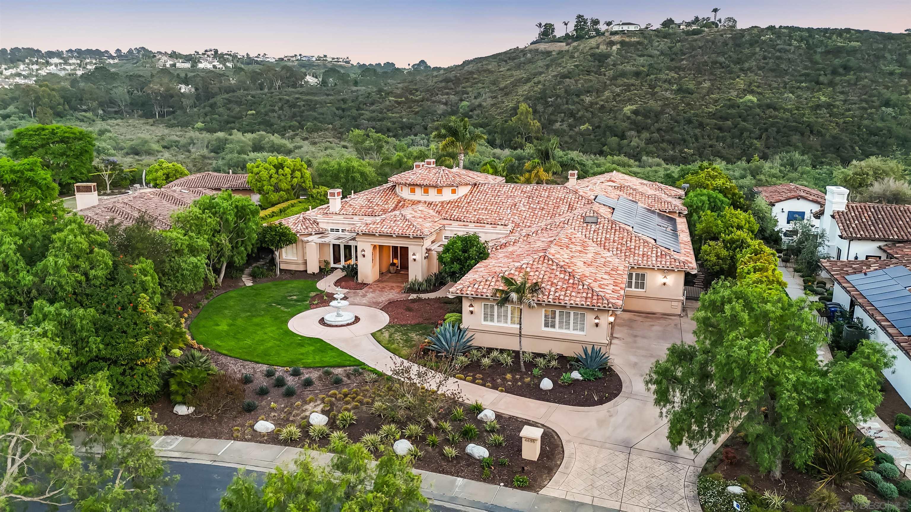 Detail Gallery Image 2 of 39 For 4695  Rancho Verde Trl, San Diego,  CA 92130 - 6 Beds | 5/1 Baths