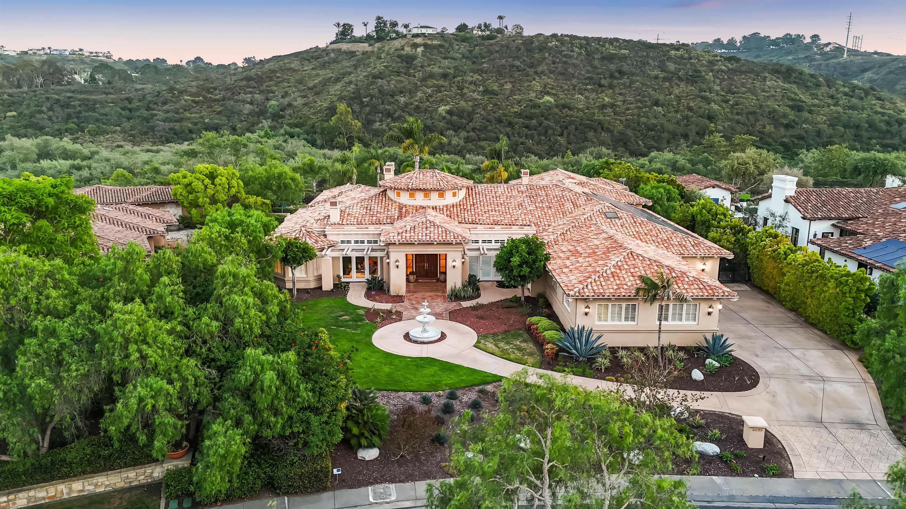 Detail Gallery Image 27 of 39 For 4695  Rancho Verde Trl, San Diego,  CA 92130 - 6 Beds | 5/1 Baths