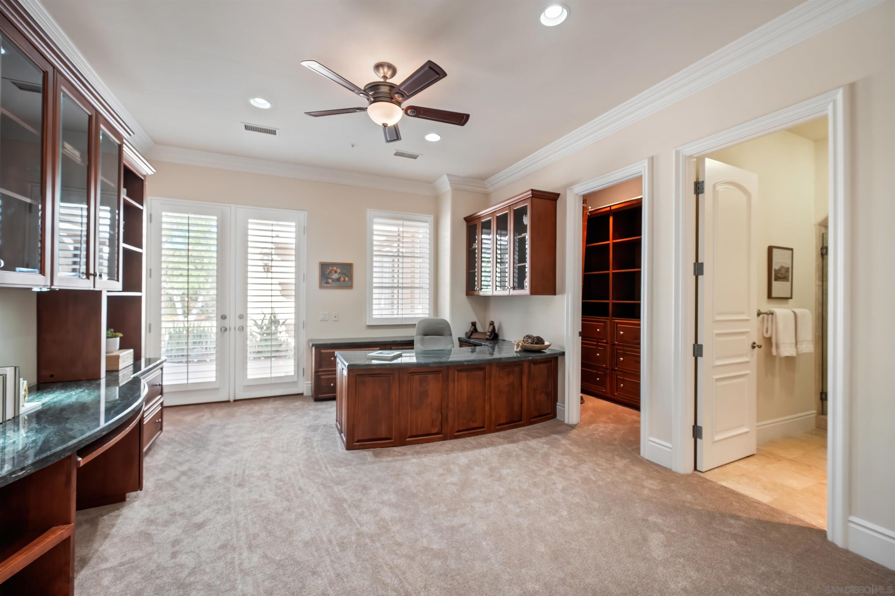 Detail Gallery Image 33 of 41 For 4695  Rancho Verde Trl, San Diego,  CA 92130 - 6 Beds | 5/1 Baths