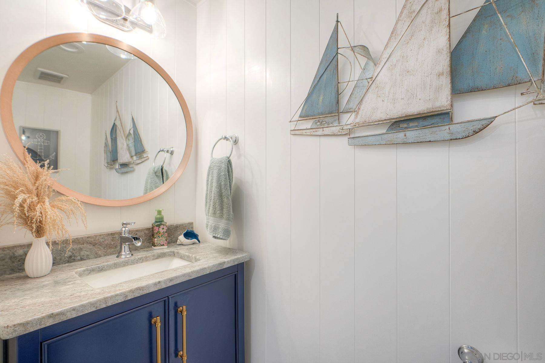 Detail Gallery Image 18 of 46 For 1341  Caminito Septimo, Cardiff By The Sea,  CA 92007 - 3 Beds | 2/1 Baths