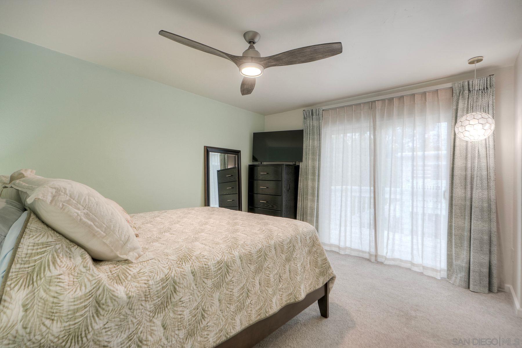 Detail Gallery Image 21 of 46 For 1341  Caminito Septimo, Cardiff By The Sea,  CA 92007 - 3 Beds | 2/1 Baths