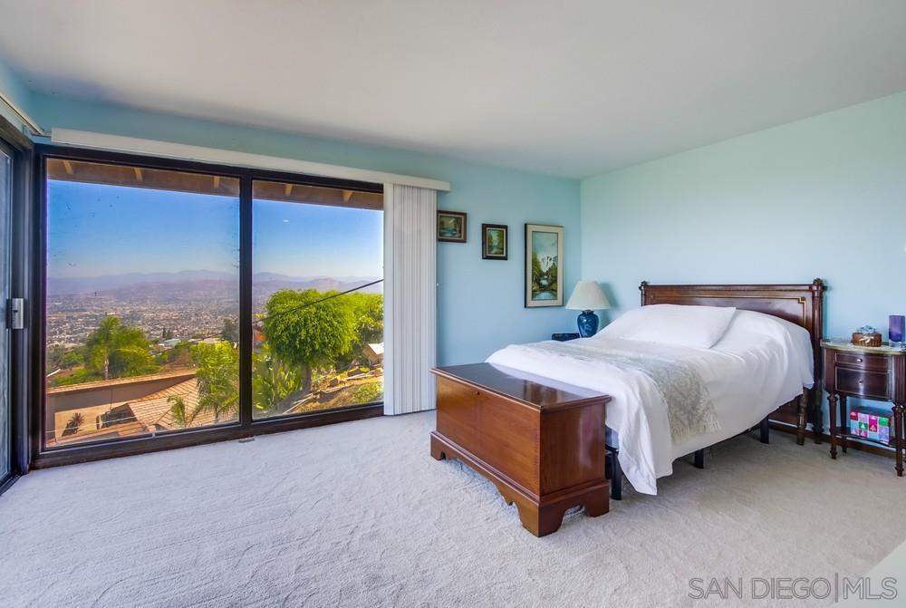 Detail Gallery Image 27 of 56 For 4742  Mount Helix Drive, La Mesa,  CA 91941 - 4 Beds | 3 Baths