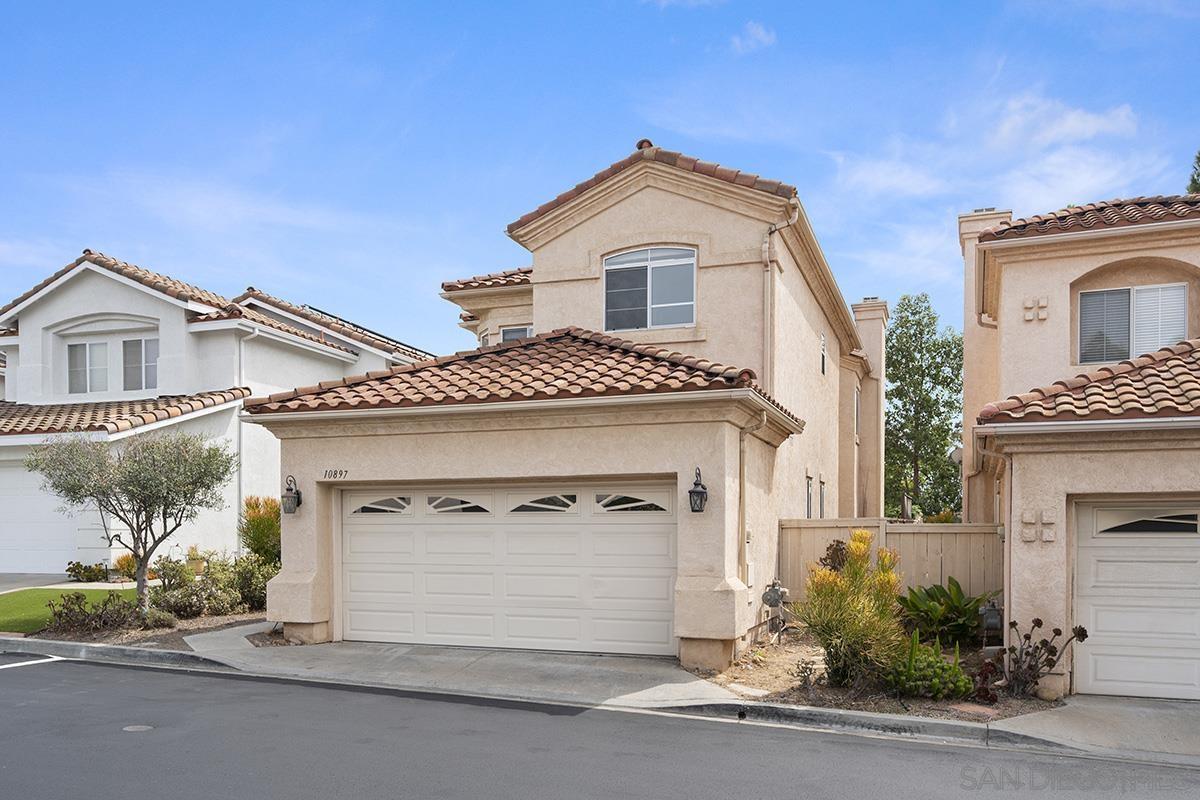 Detail Gallery Image 2 of 38 For 10897  Caminito Alto, San Diego,  CA 92131 - 4 Beds | 3 Baths