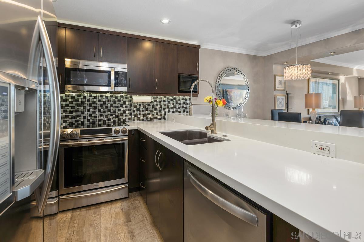 Detail Gallery Image 11 of 39 For 3635  7th Ave  6c,  San Diego,  CA 92103 - 2 Beds | 2 Baths