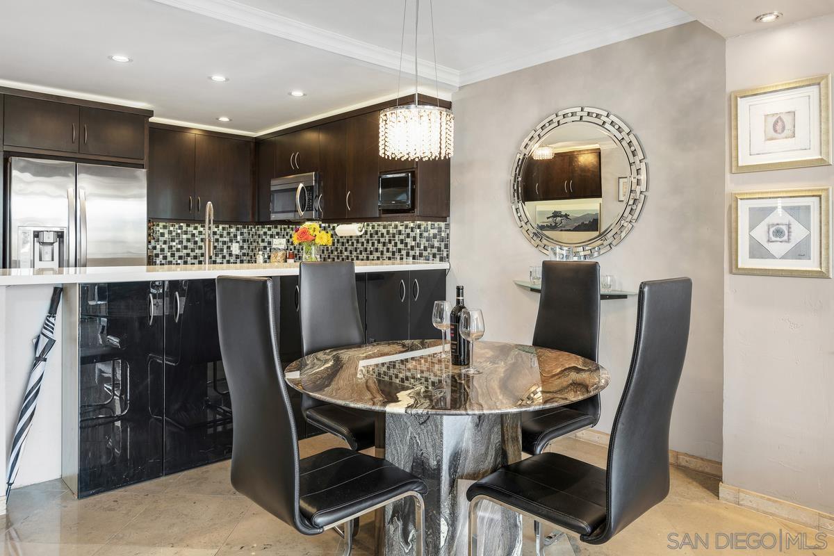 Detail Gallery Image 8 of 39 For 3635  7th Ave  6c,  San Diego,  CA 92103 - 2 Beds | 2 Baths