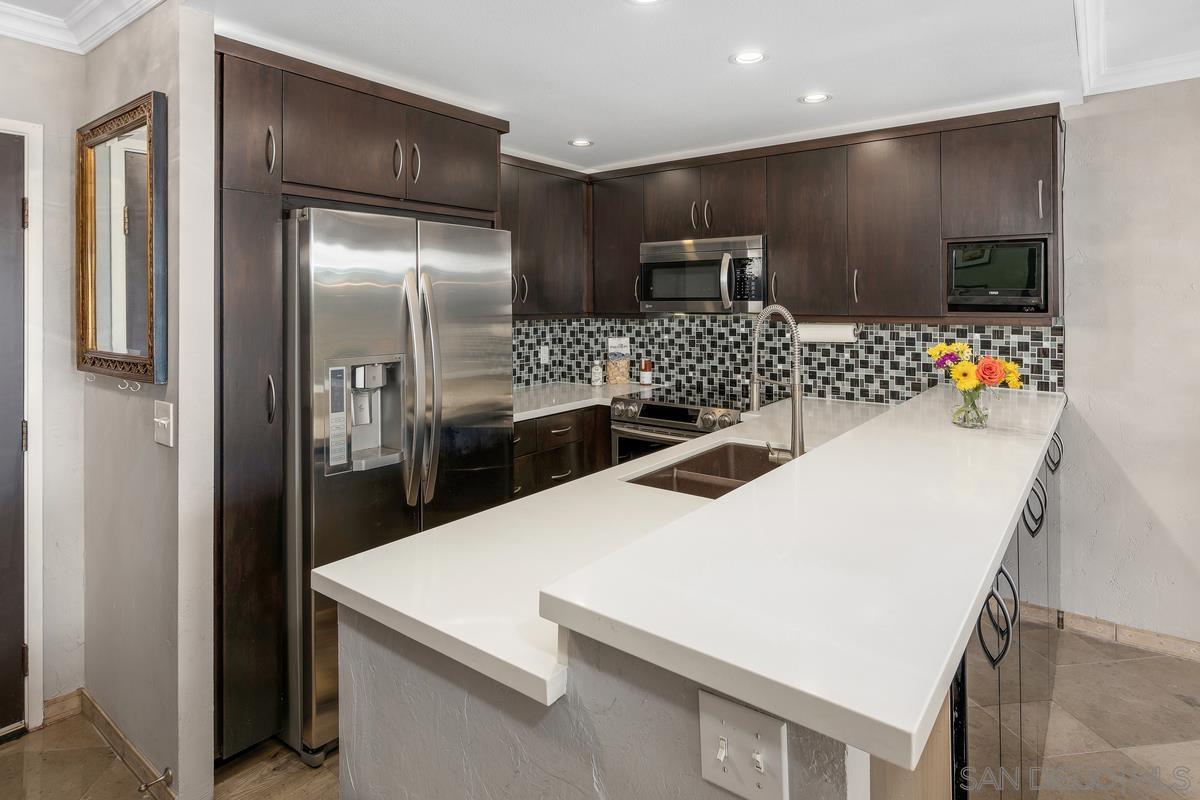 Detail Gallery Image 10 of 39 For 3635  7th Ave  6c,  San Diego,  CA 92103 - 2 Beds | 2 Baths