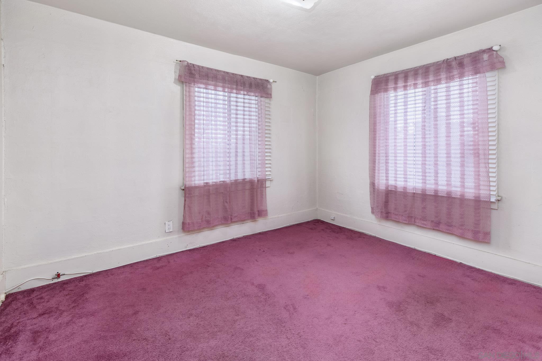 Detail Gallery Image 13 of 36 For 2925  Franklin Ave, San Diego,  CA 92113 - 6 Beds | 4 Baths