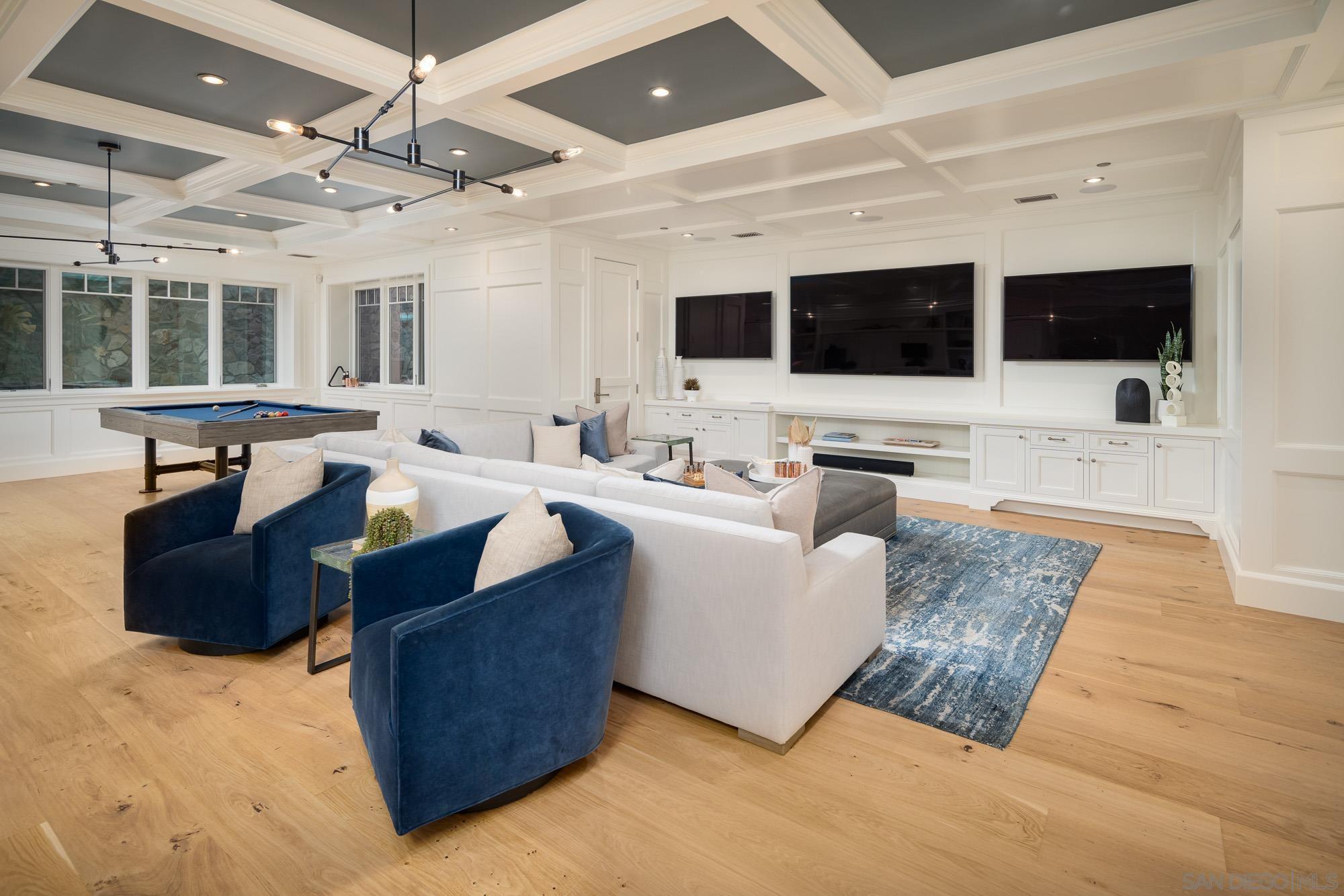 Detail Gallery Image 23 of 37 For 2026  Seaview Ave, Del Mar,  CA 92014 - 5 Beds | 5/2 Baths