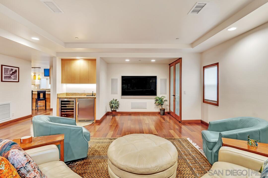 Detail Gallery Image 14 of 64 For 165  Kilkenny, Cardiff By The Sea,  CA 92007 - 4 Beds | 4/2 Baths