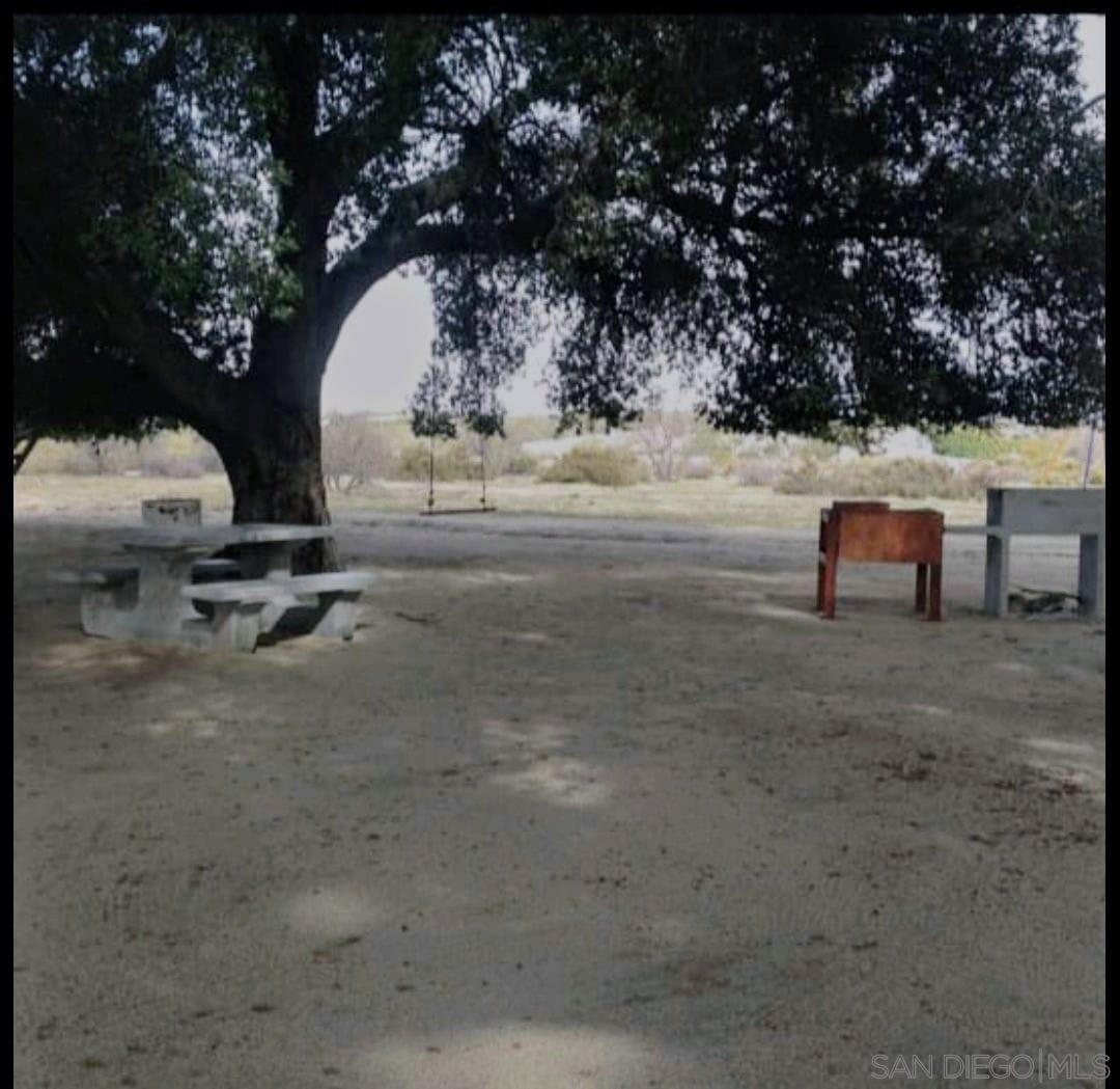 Detail Gallery Image 8 of 24 For , –,  CA 99999 - – Beds | – Baths