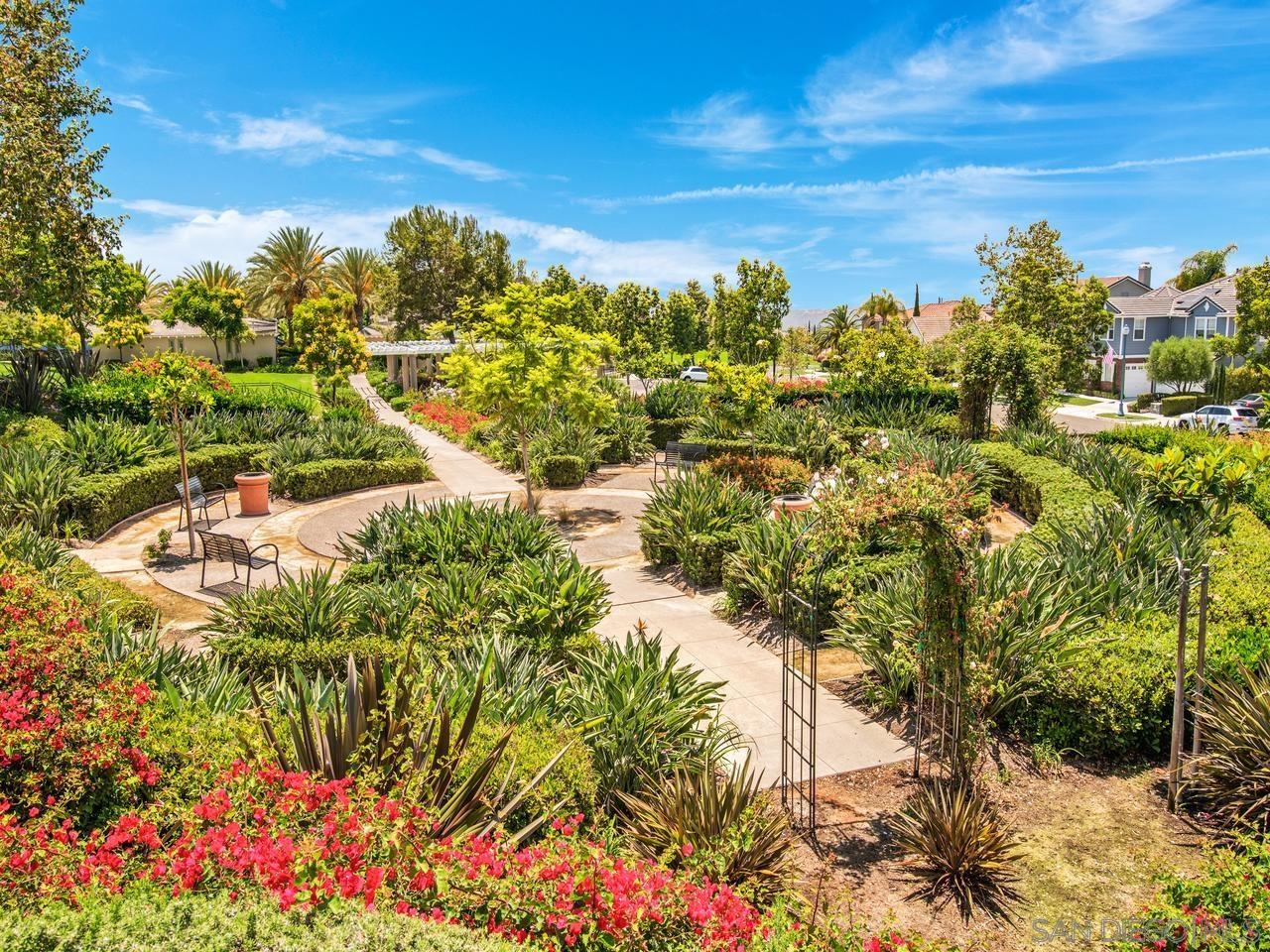 Detail Gallery Image 17 of 21 For 2676  Peppertree Way, Carlsbad,  CA 92009 - 4 Beds | 2/1 Baths