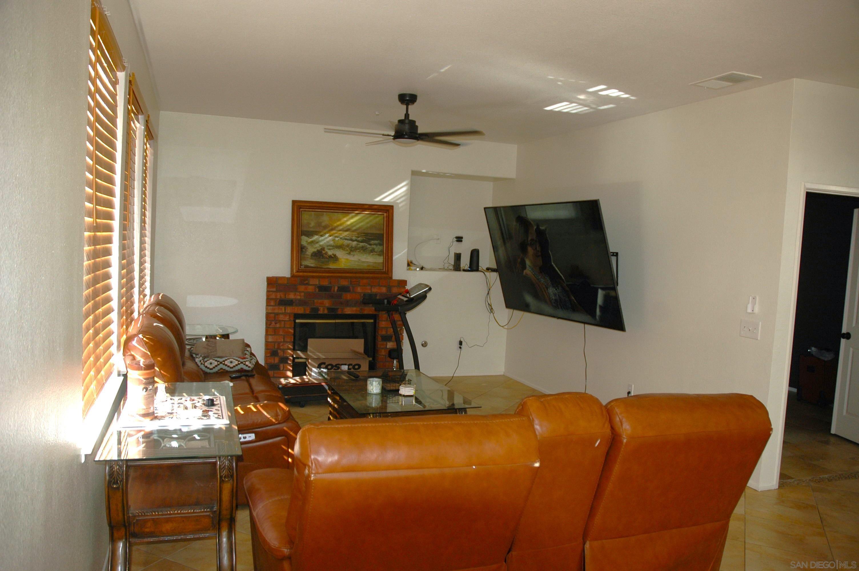 Detail Gallery Image 8 of 36 For 8873  Gumtree, Riverside,  CA 92508 - 5 Beds | 3 Baths