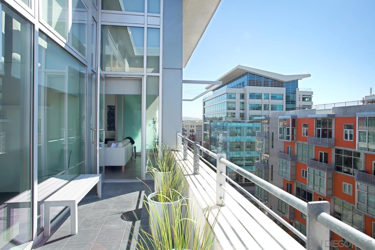 Front Image Thumbnail for SD250039544