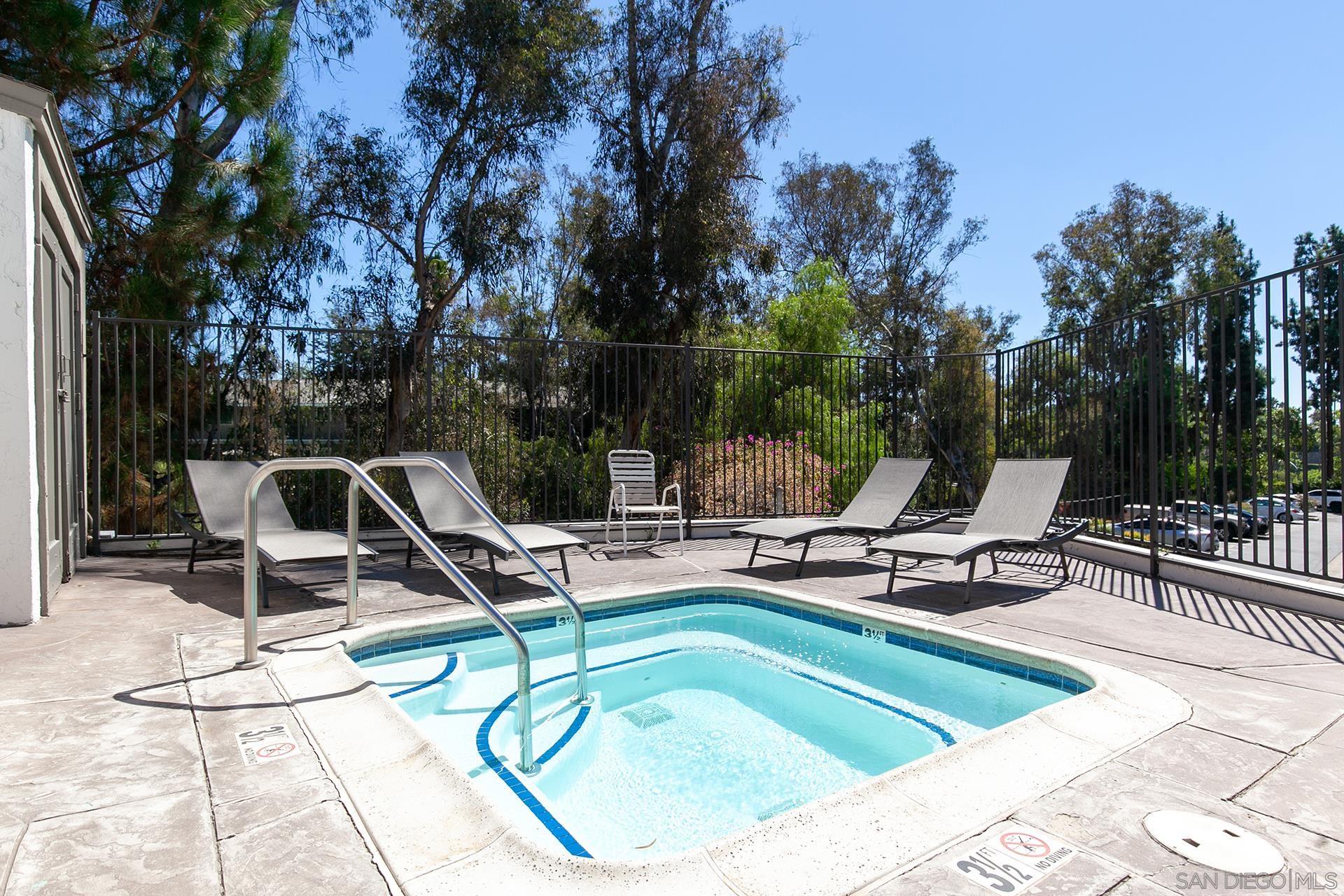 Detail Gallery Image 33 of 38 For 7506  Parkway Dr  #202,  La Mesa,  CA 91942 - 1 Beds | 1 Baths