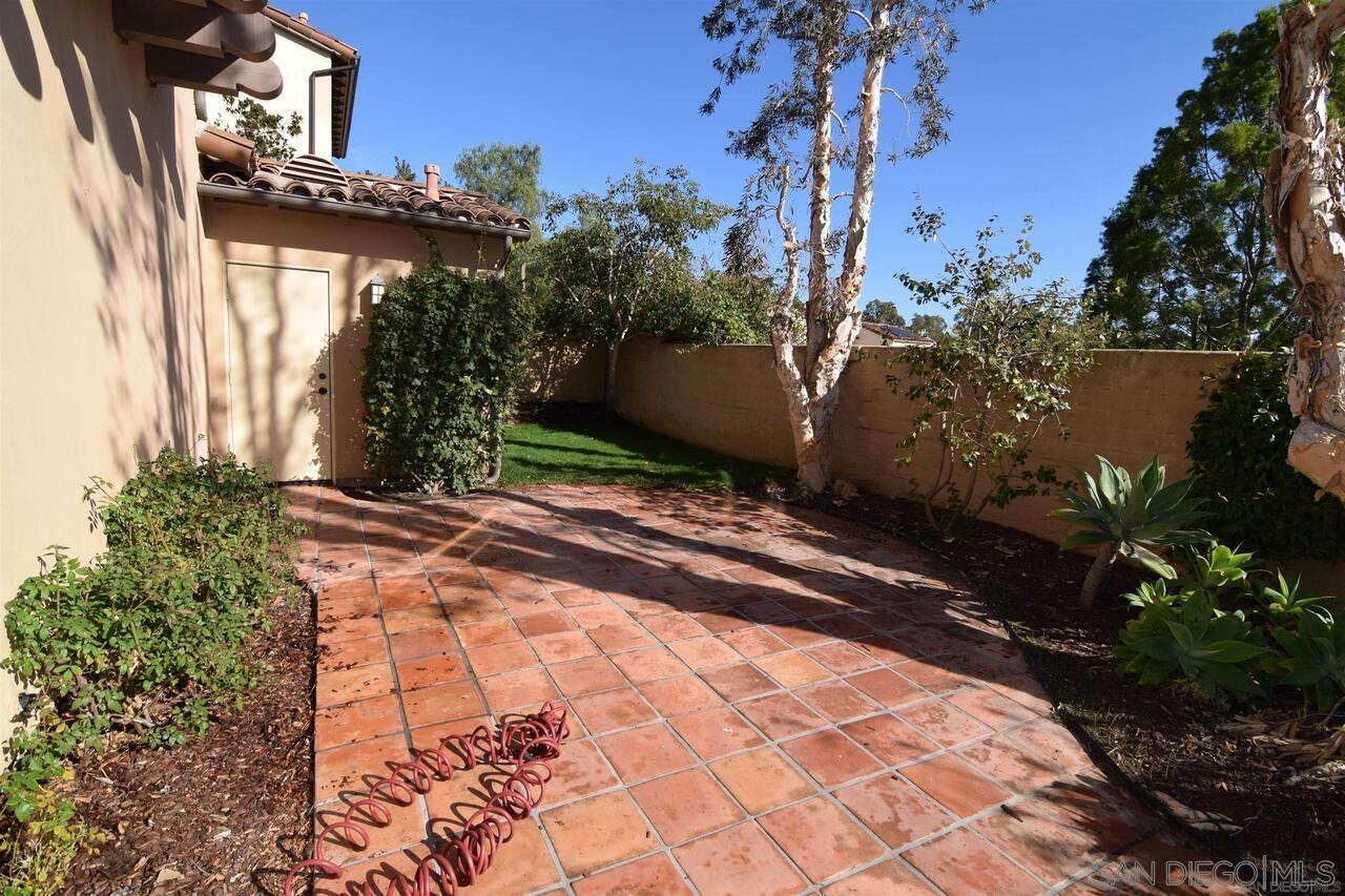 Detail Gallery Image 30 of 38 For 7567  Delfina, San Diego,  CA 92127 - 4 Beds | 4 Baths