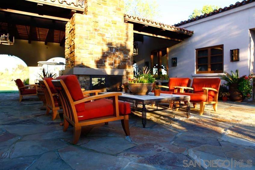 Detail Gallery Image 36 of 38 For 7567  Delfina, San Diego,  CA 92127 - 4 Beds | 4 Baths