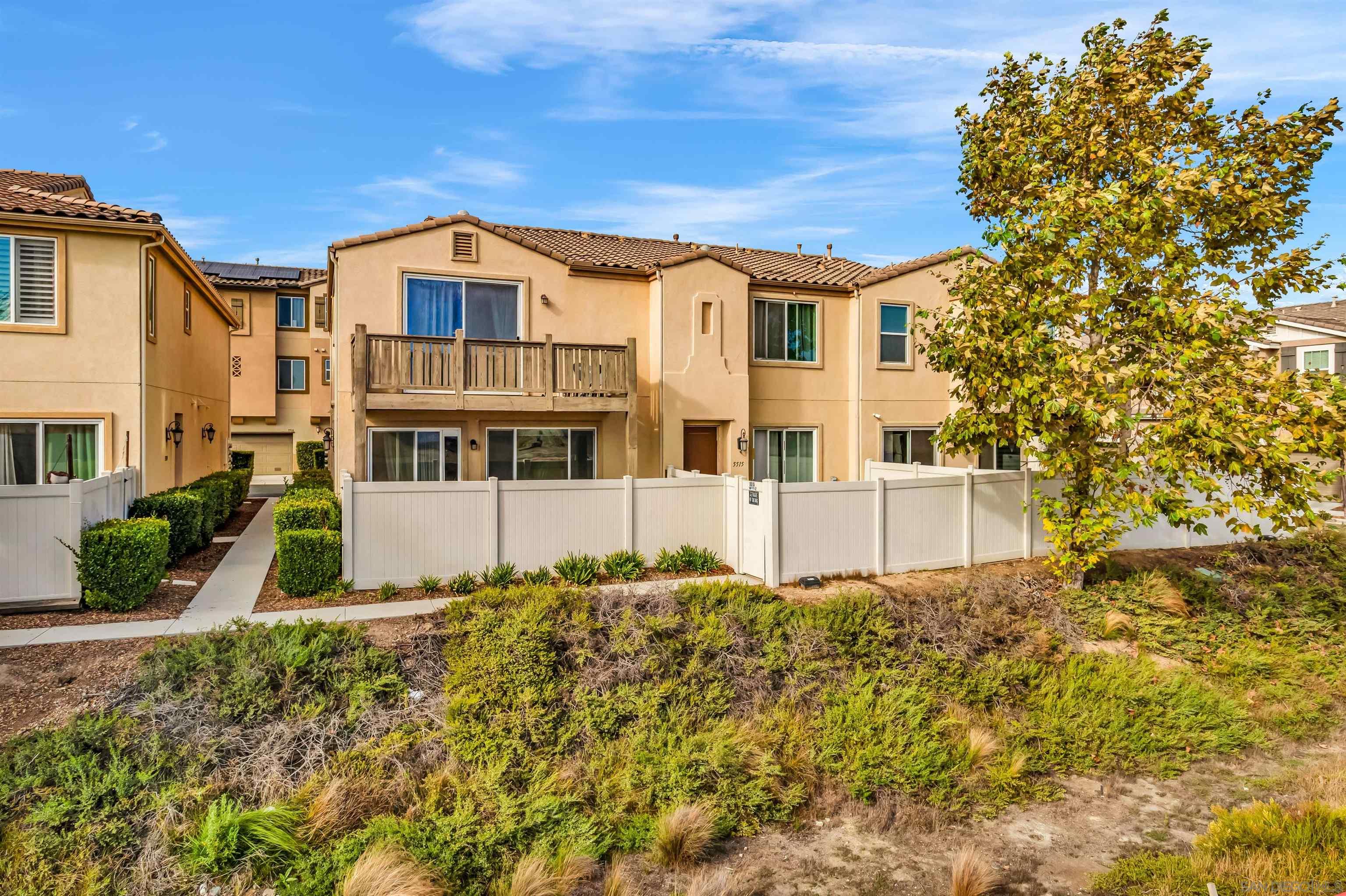 Front Image Thumbnail for SD250039566