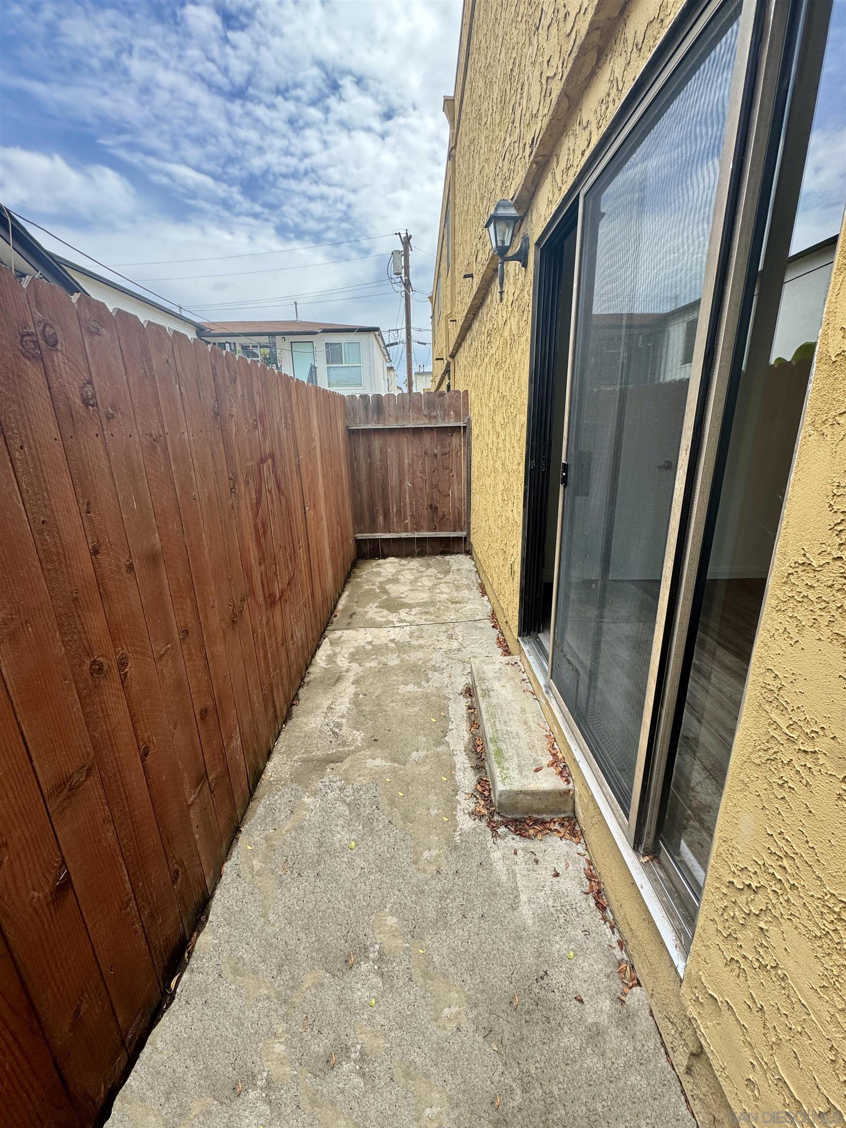 Detail Gallery Image 9 of 14 For 4335  Hamilton St  1, San Diego,  CA 92104 - 2 Beds | 2 Baths