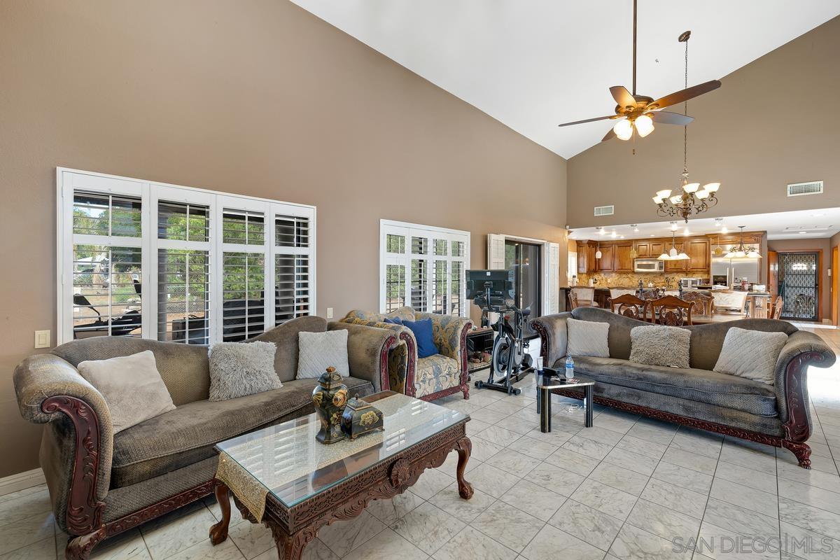 Detail Gallery Image 9 of 36 For 14650  Alkosh Rd, Jamul,  CA 91935 - 4 Beds | 4/1 Baths