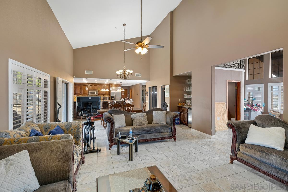 Detail Gallery Image 10 of 36 For 14650  Alkosh Rd, Jamul,  CA 91935 - 4 Beds | 4/1 Baths