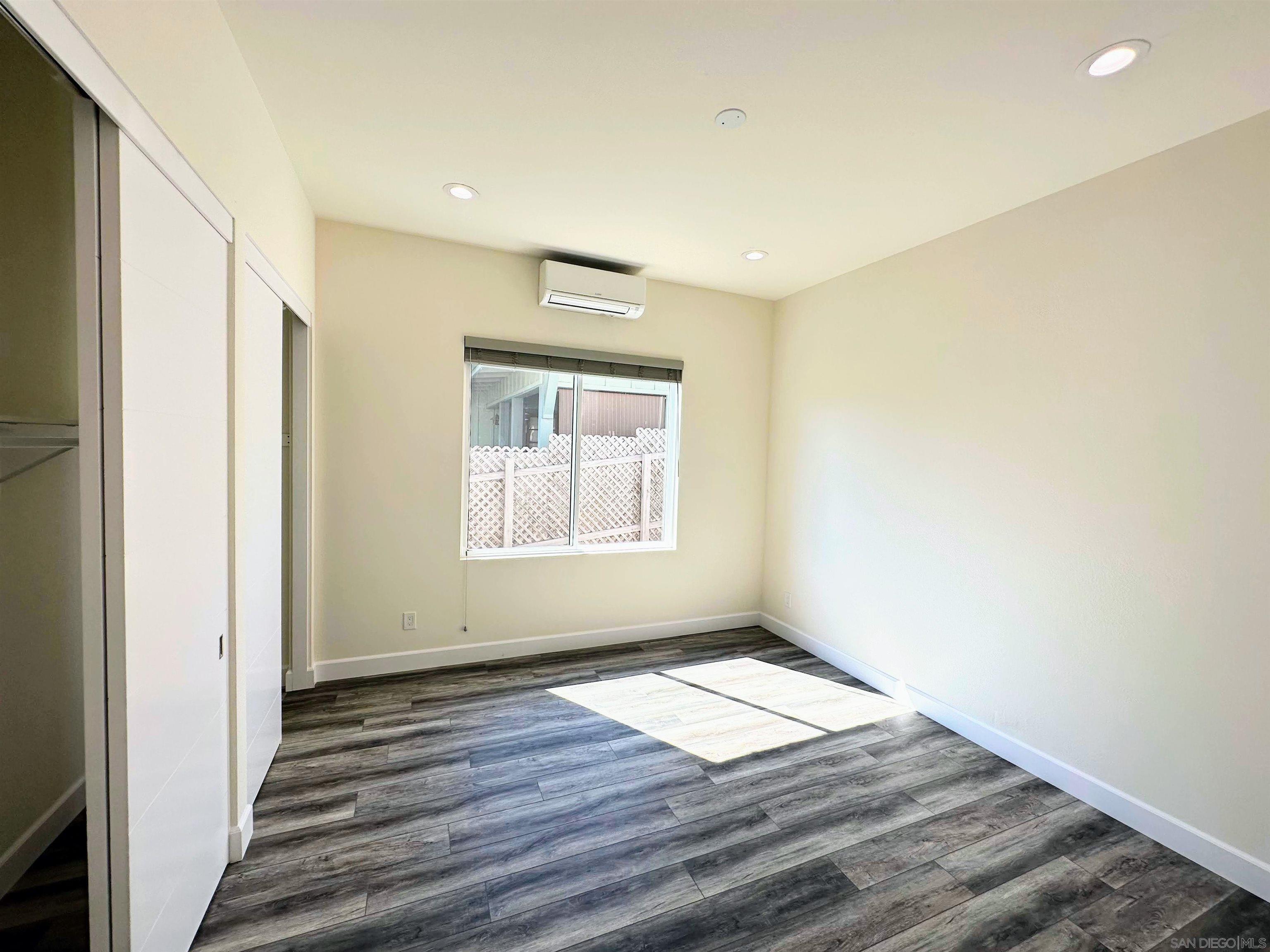 Detail Gallery Image 15 of 21 For 426  Sloane Ave, San Diego,  CA 92103 - 2 Beds | 2 Baths