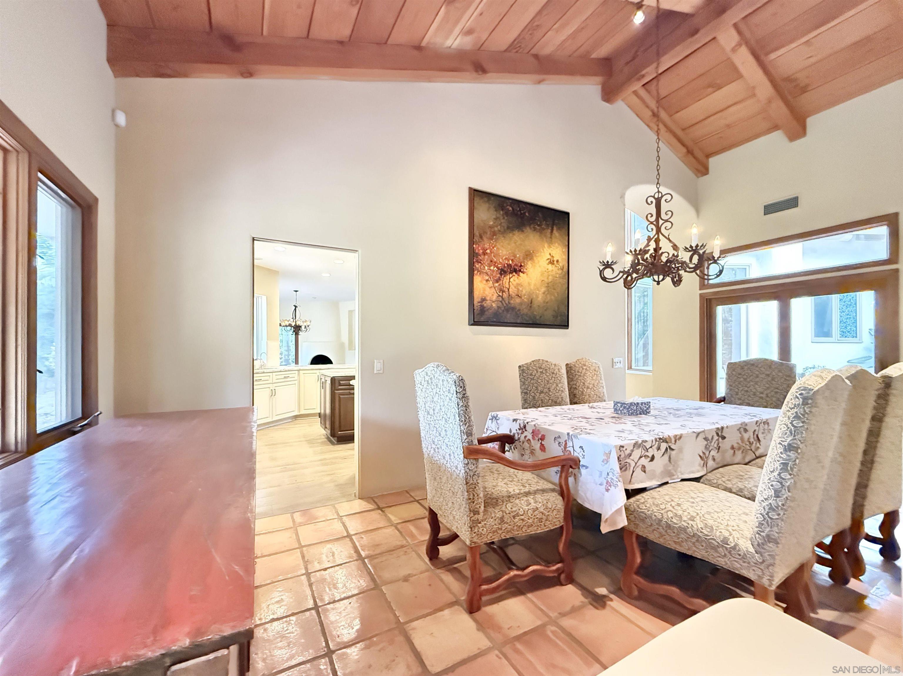 Detail Gallery Image 6 of 28 For 16722  via Lago Azul, Rancho Santa Fe,  CA 92067 - 3 Beds | 3 Baths