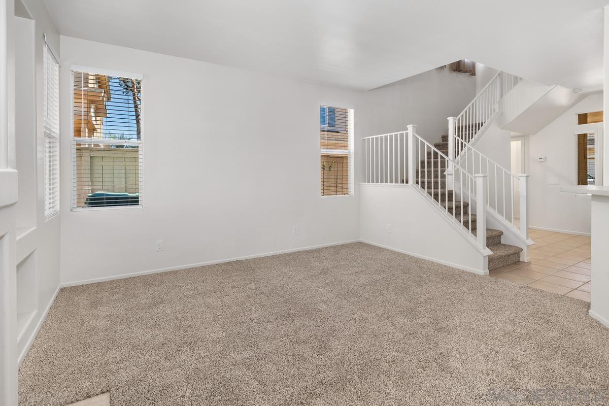 Detail Gallery Image 7 of 30 For 9727  Stonecrest Blvd, San Diego,  CA 92123 - 2 Beds | 2/1 Baths