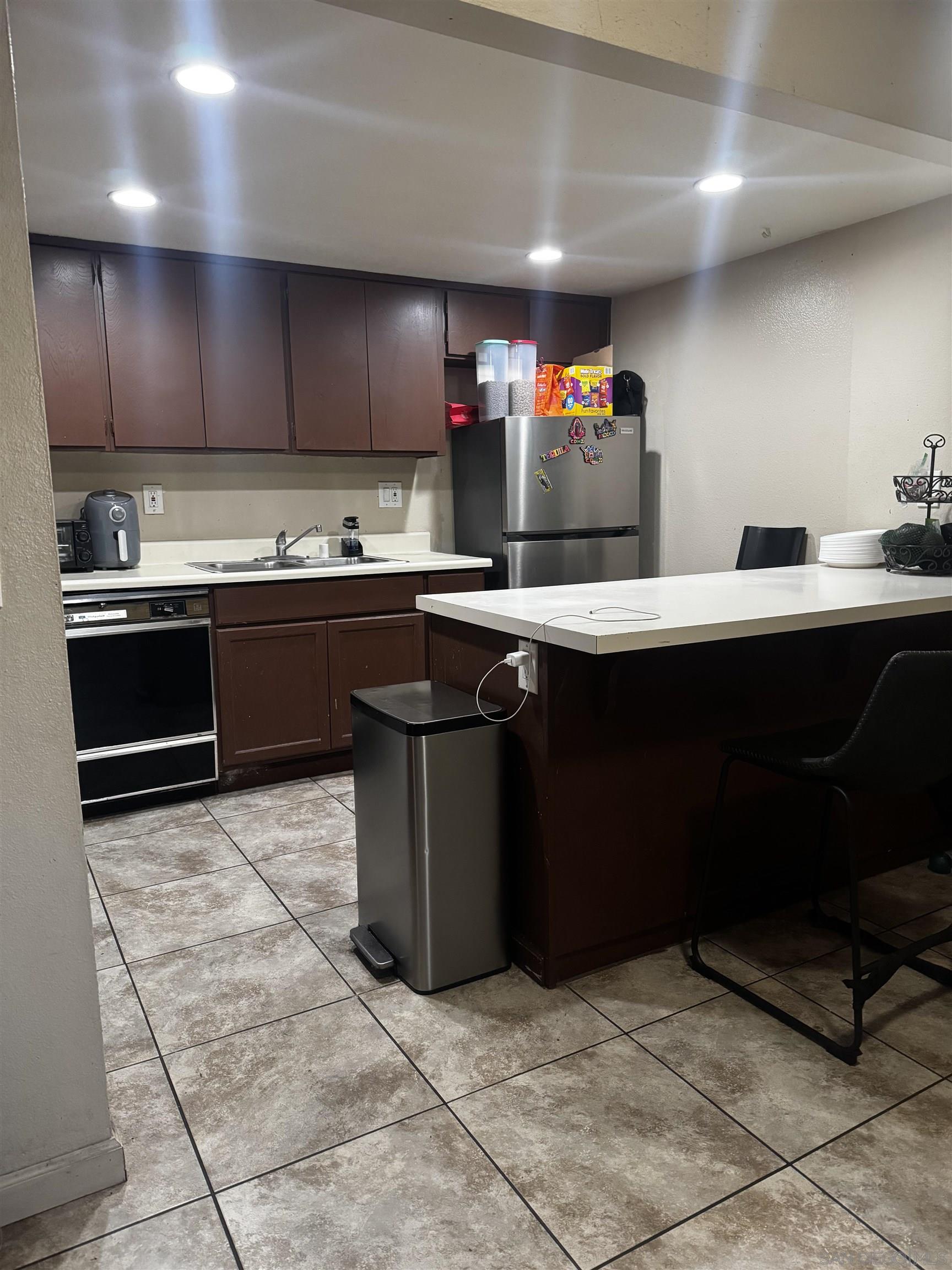 Detail Gallery Image 11 of 18 For 621  R Ave  #22,  National City,  CA 91950 - 2 Beds | 1 Baths