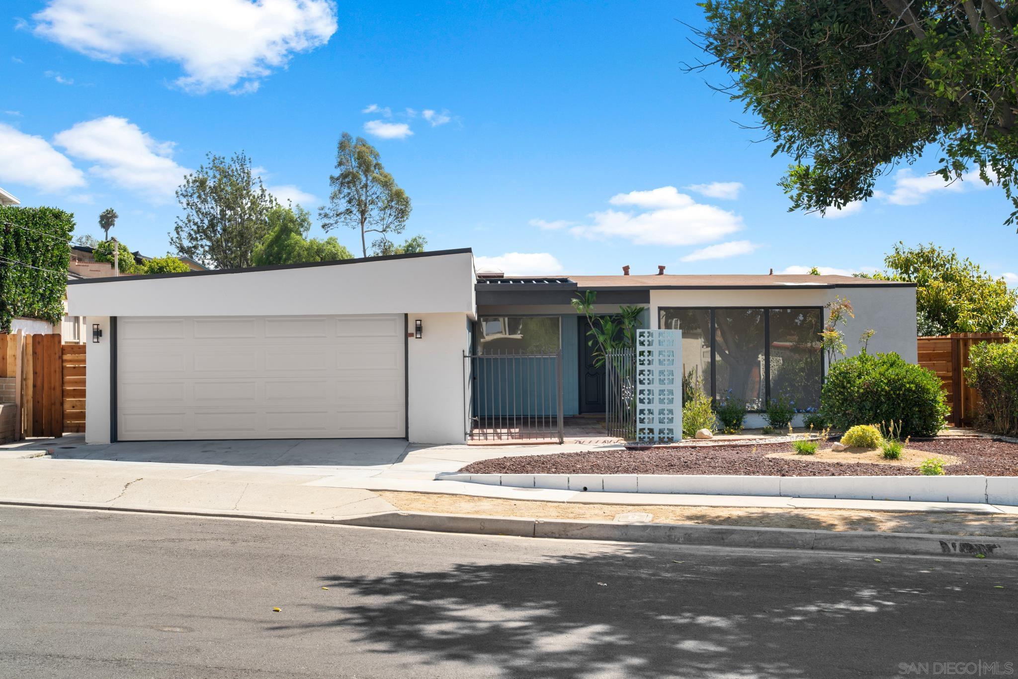 Front Image Thumbnail for SD250039693