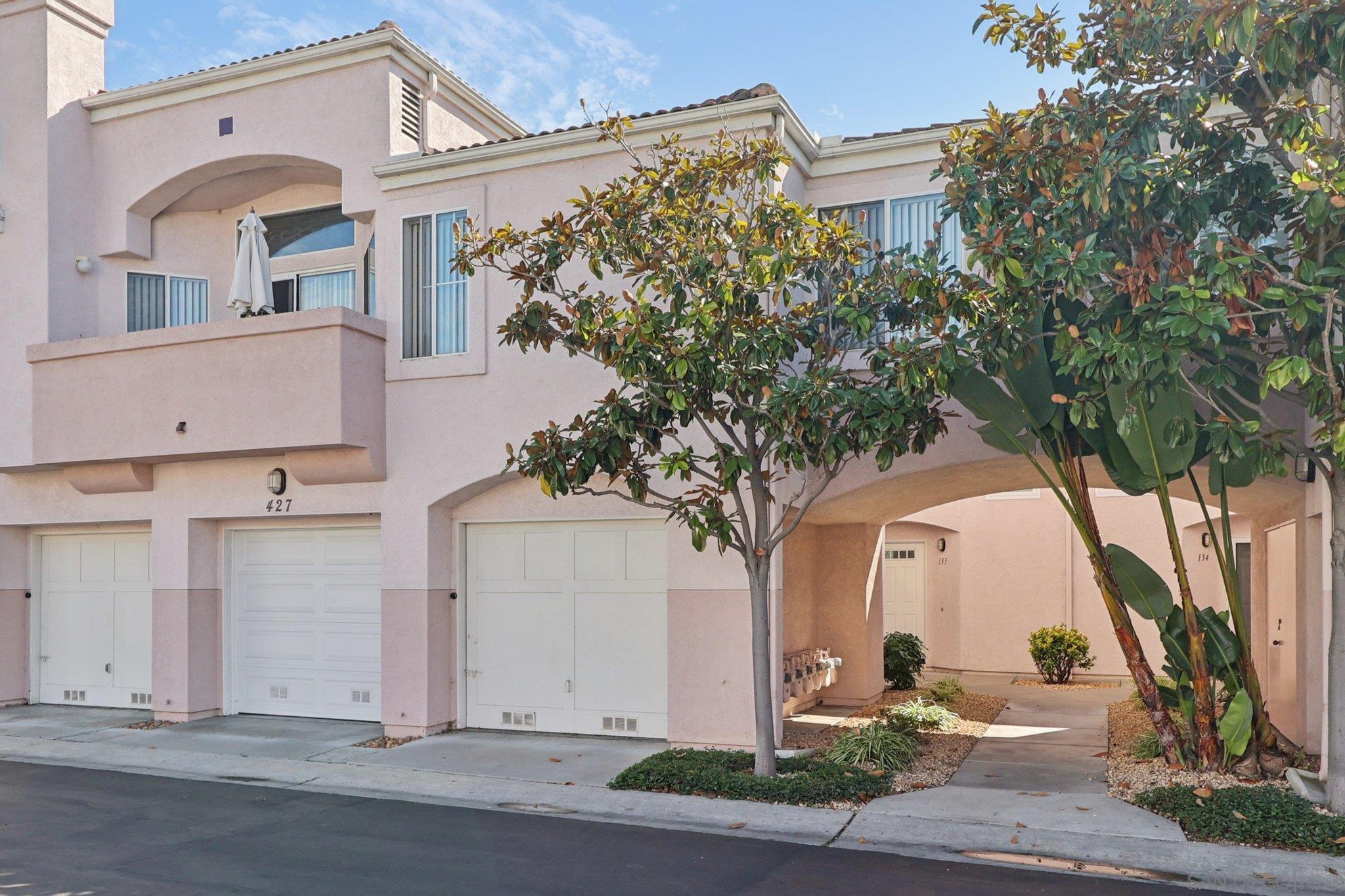 Front Image Thumbnail for SD250039700