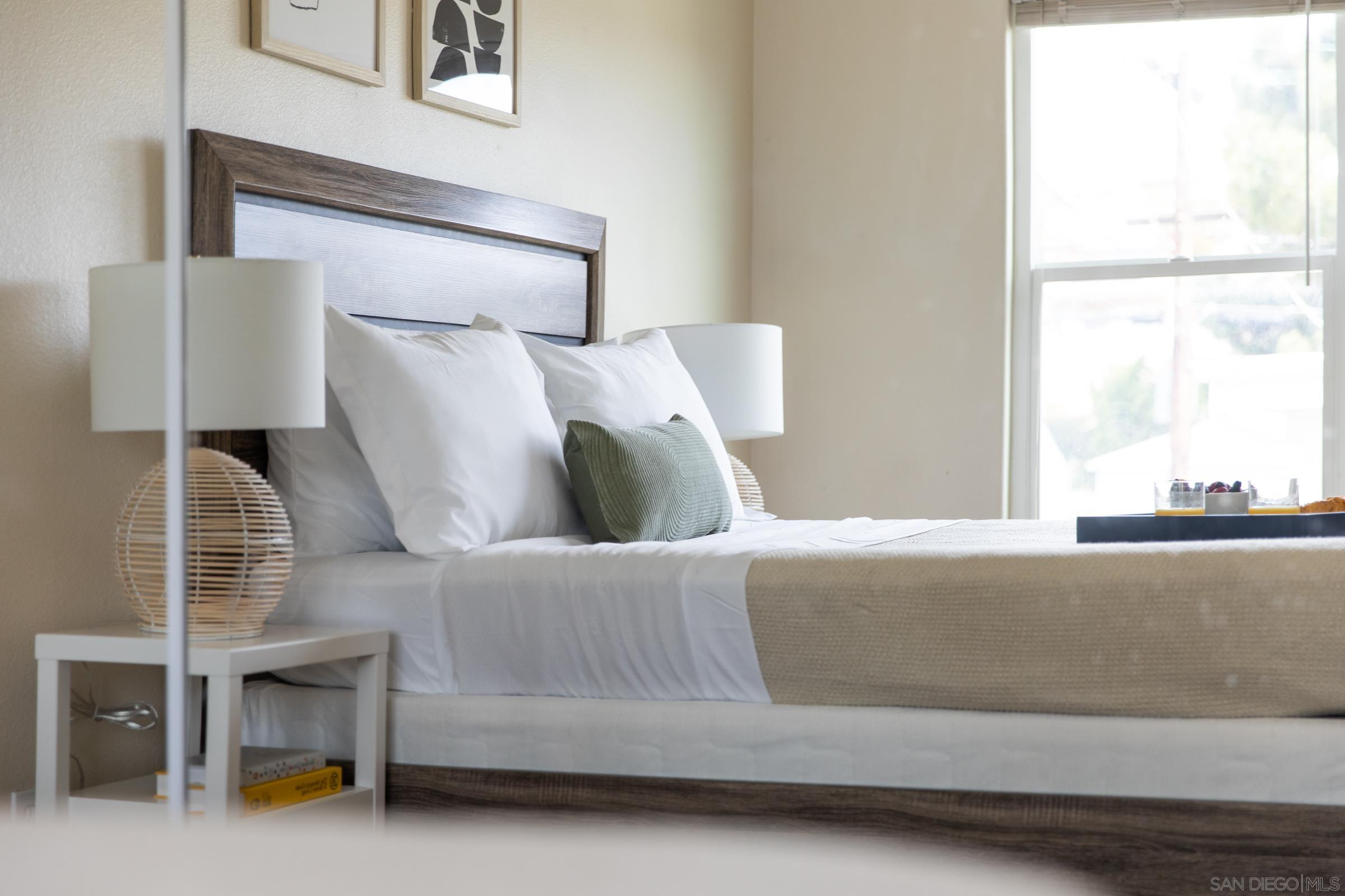 Detail Gallery Image 11 of 16 For 1612  Chalcedony, San Diego,  CA 92109 - 3 Beds | 3 Baths