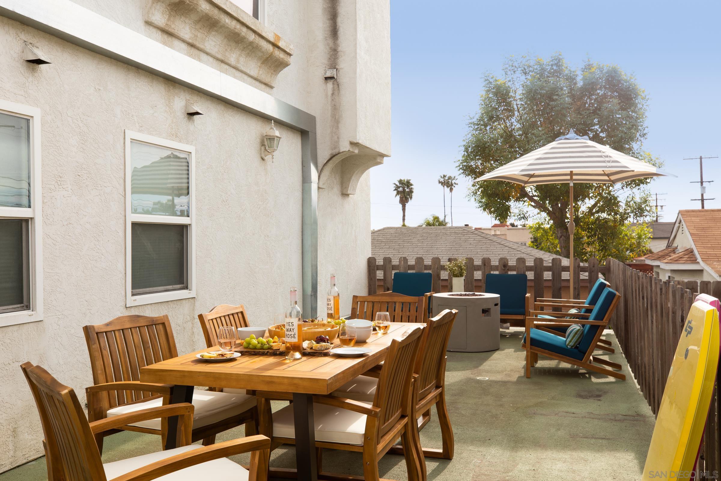 Detail Gallery Image 15 of 16 For 1612  Chalcedony, San Diego,  CA 92109 - 3 Beds | 3 Baths