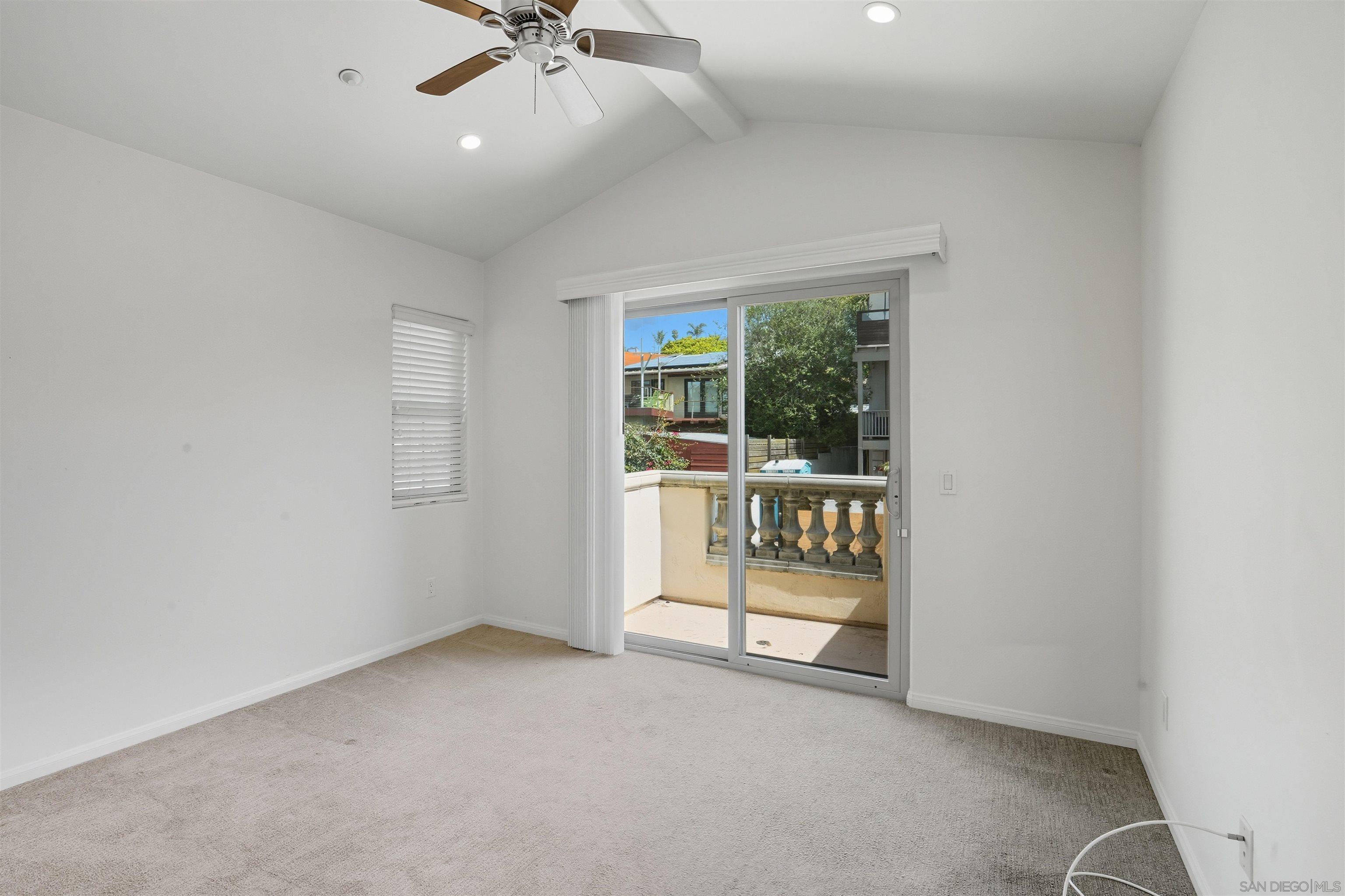 Detail Gallery Image 12 of 44 For 2265-2265a  Manchester, Cardiff By The Sea,  CA 92007 - – Beds | – Baths