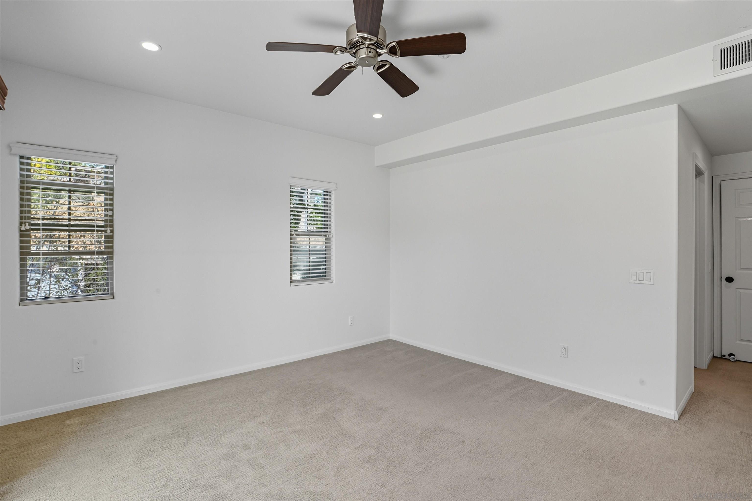 Detail Gallery Image 19 of 44 For 2265-2265a  Manchester, Cardiff By The Sea,  CA 92007 - – Beds | – Baths