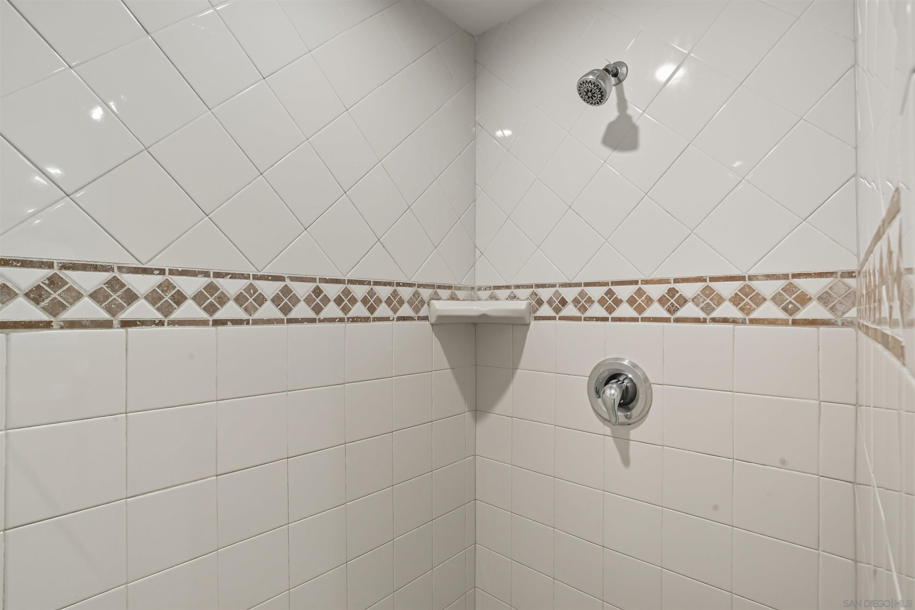 Detail Gallery Image 40 of 44 For 2265-2265a  Manchester, Cardiff By The Sea,  CA 92007 - – Beds | – Baths