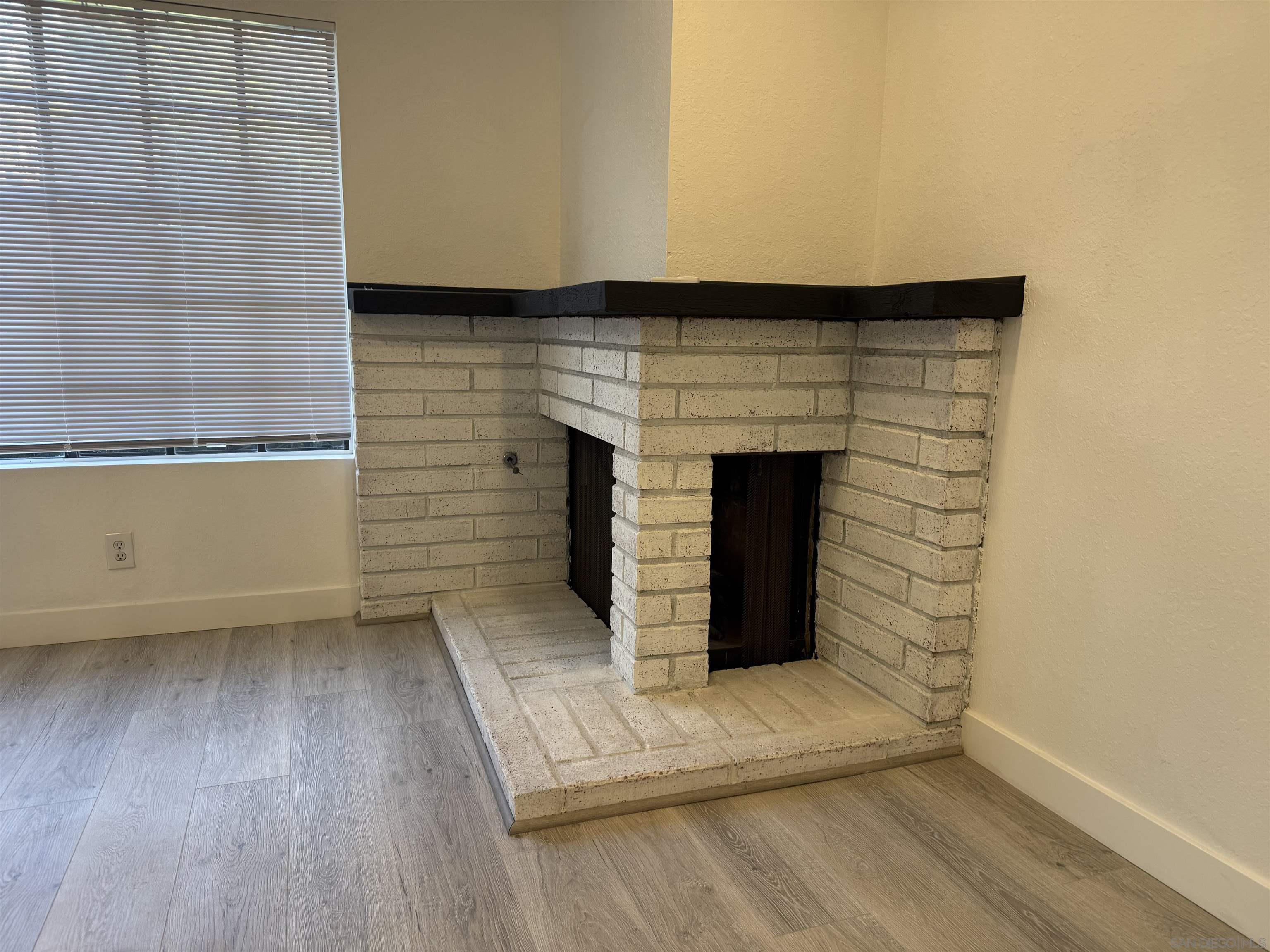 Detail Gallery Image 14 of 50 For 8868  Regents Rd  103, San Diego,  CA 92122 - 2 Beds | 2/1 Baths