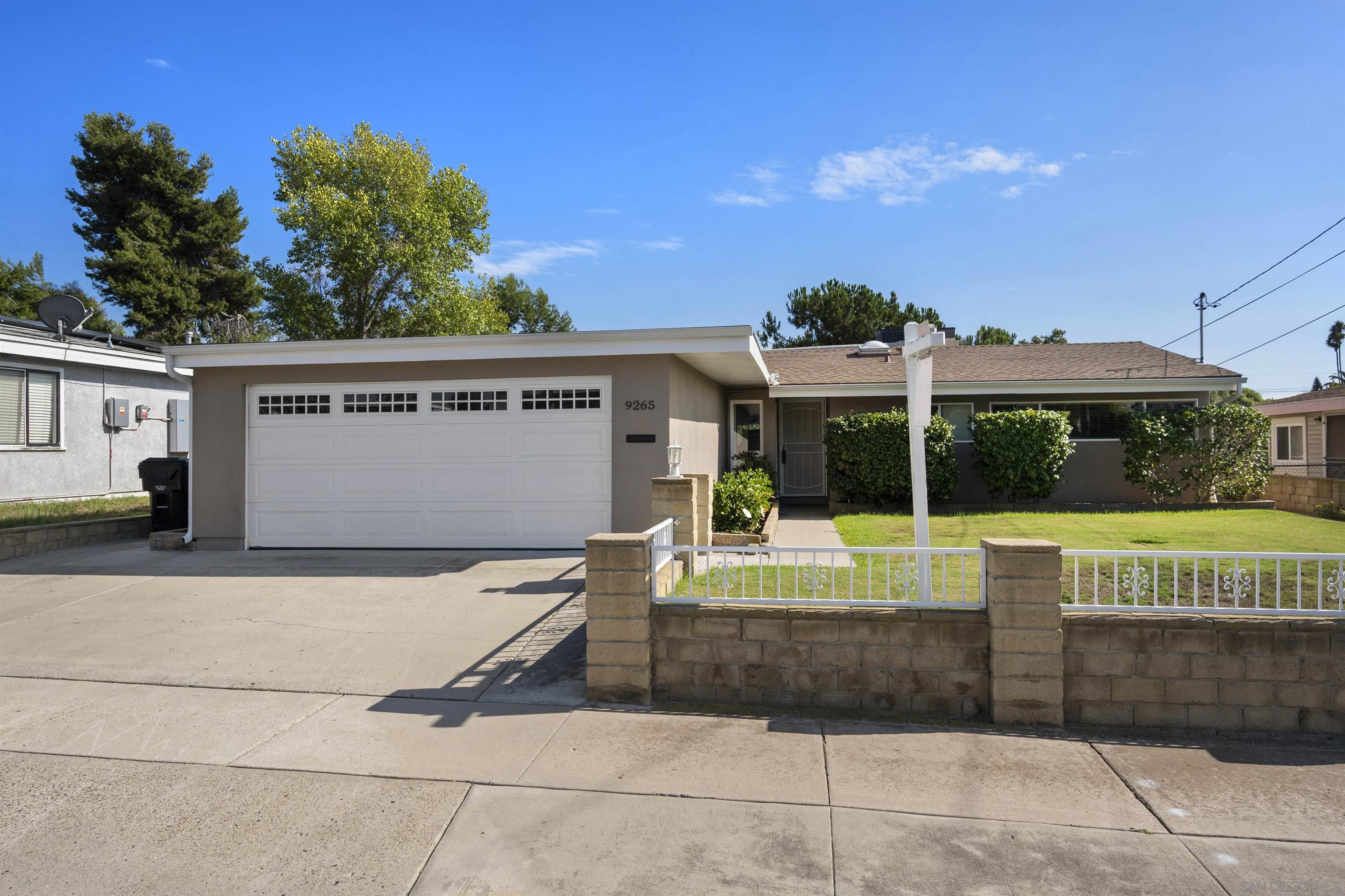 Front Image Thumbnail for SD250039784