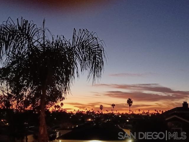 Front Image Thumbnail for SD250039790