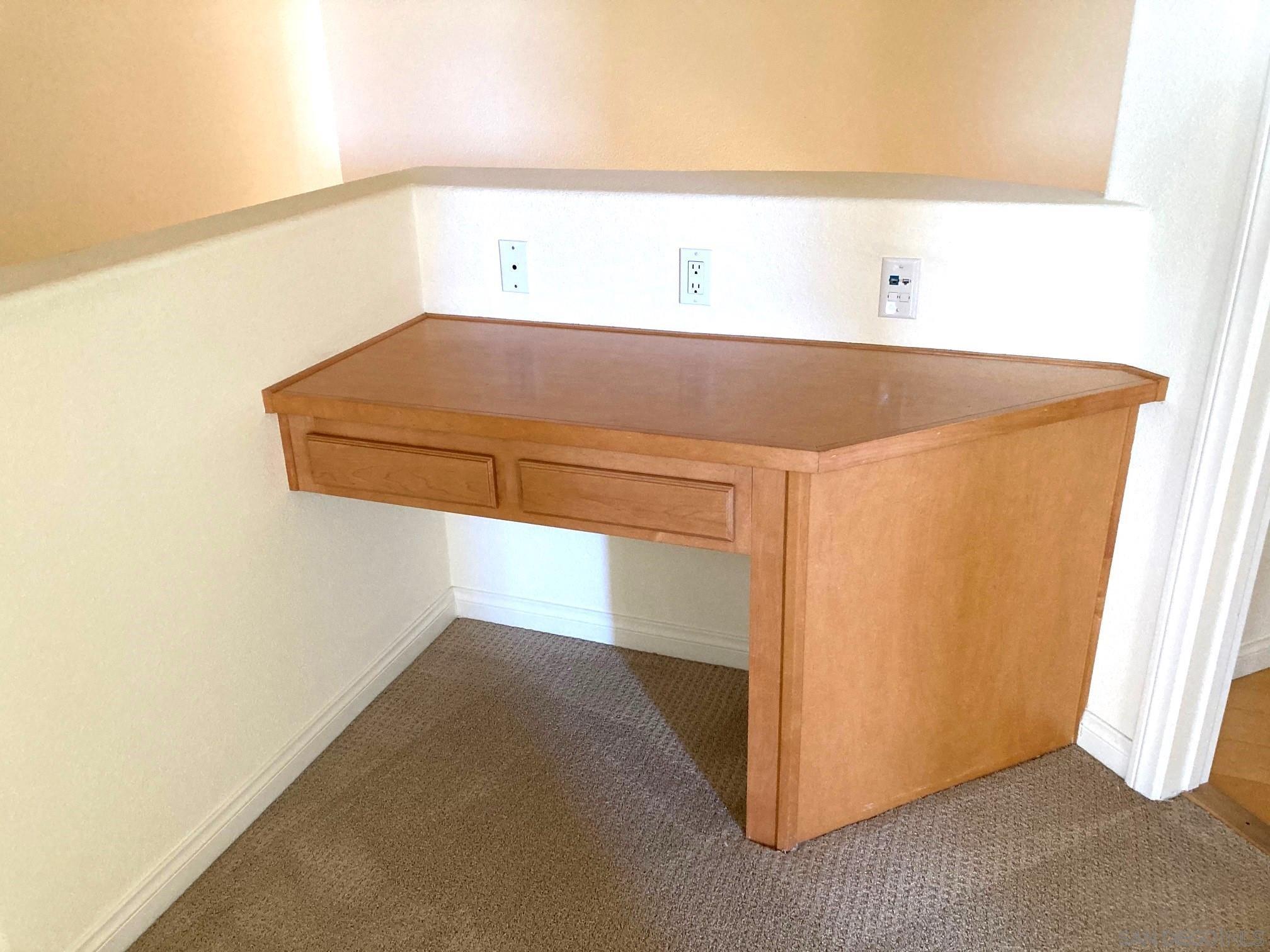 Detail Gallery Image 14 of 16 For 3872  Quarter Mile Drive, San Diego,  CA 92130 - 3 Beds | 2/1 Baths