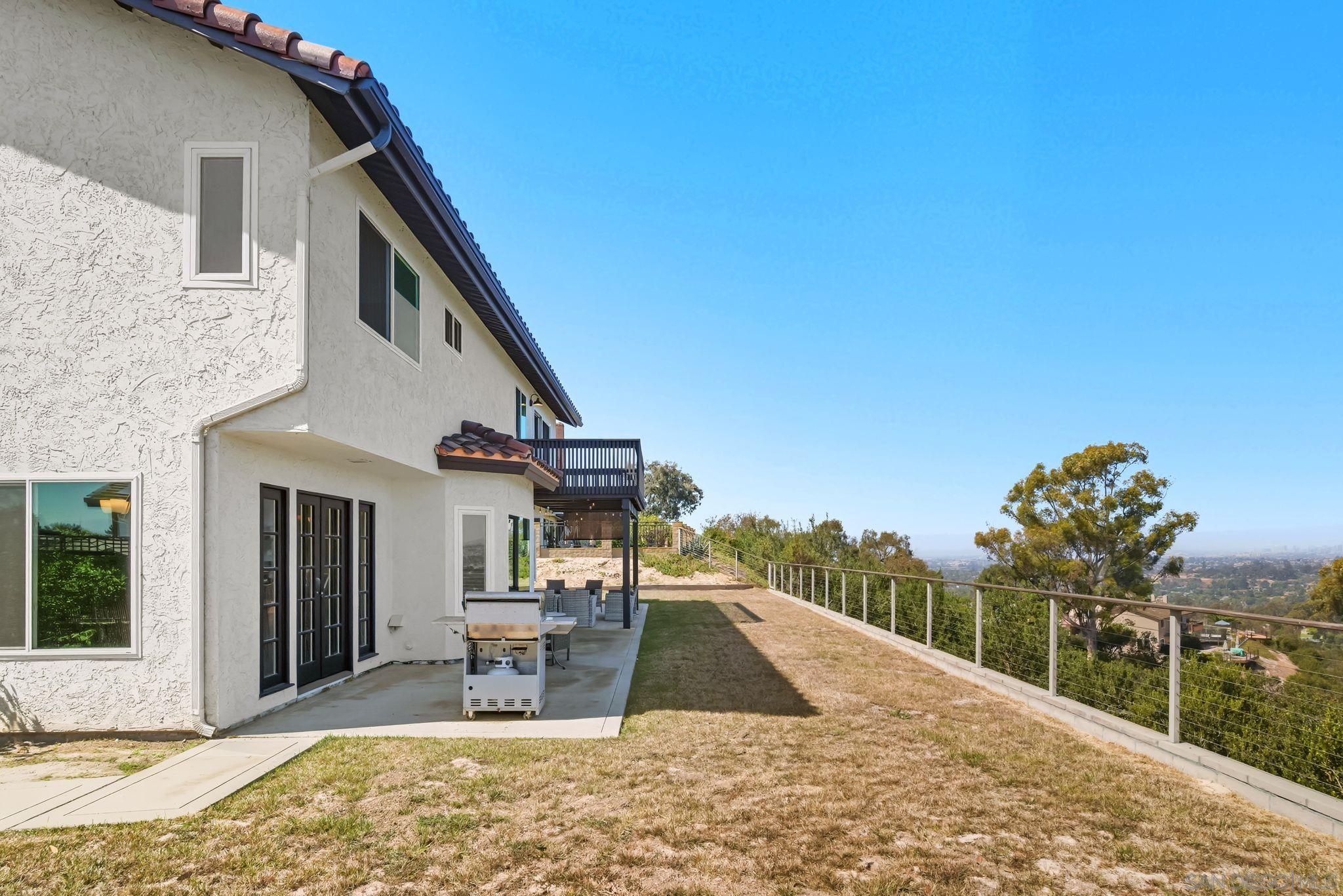 Detail Gallery Image 36 of 56 For 363  Surrey Dr, Bonita,  CA 91902 - 4 Beds | 3/1 Baths