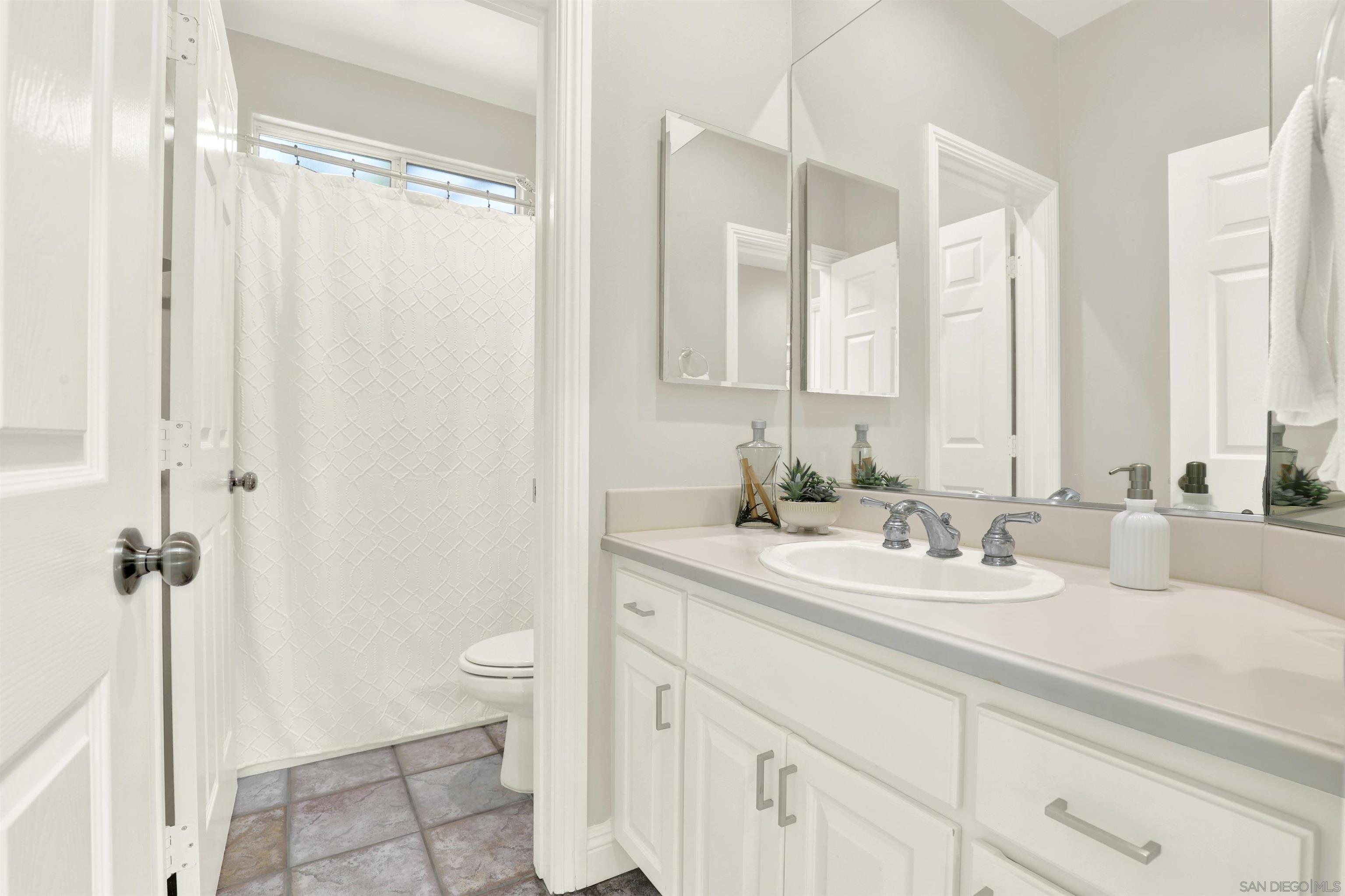 Detail Gallery Image 29 of 65 For 17342  Tam O Shanter Dr, Poway,  CA 92064 - 5 Beds | 4 Baths