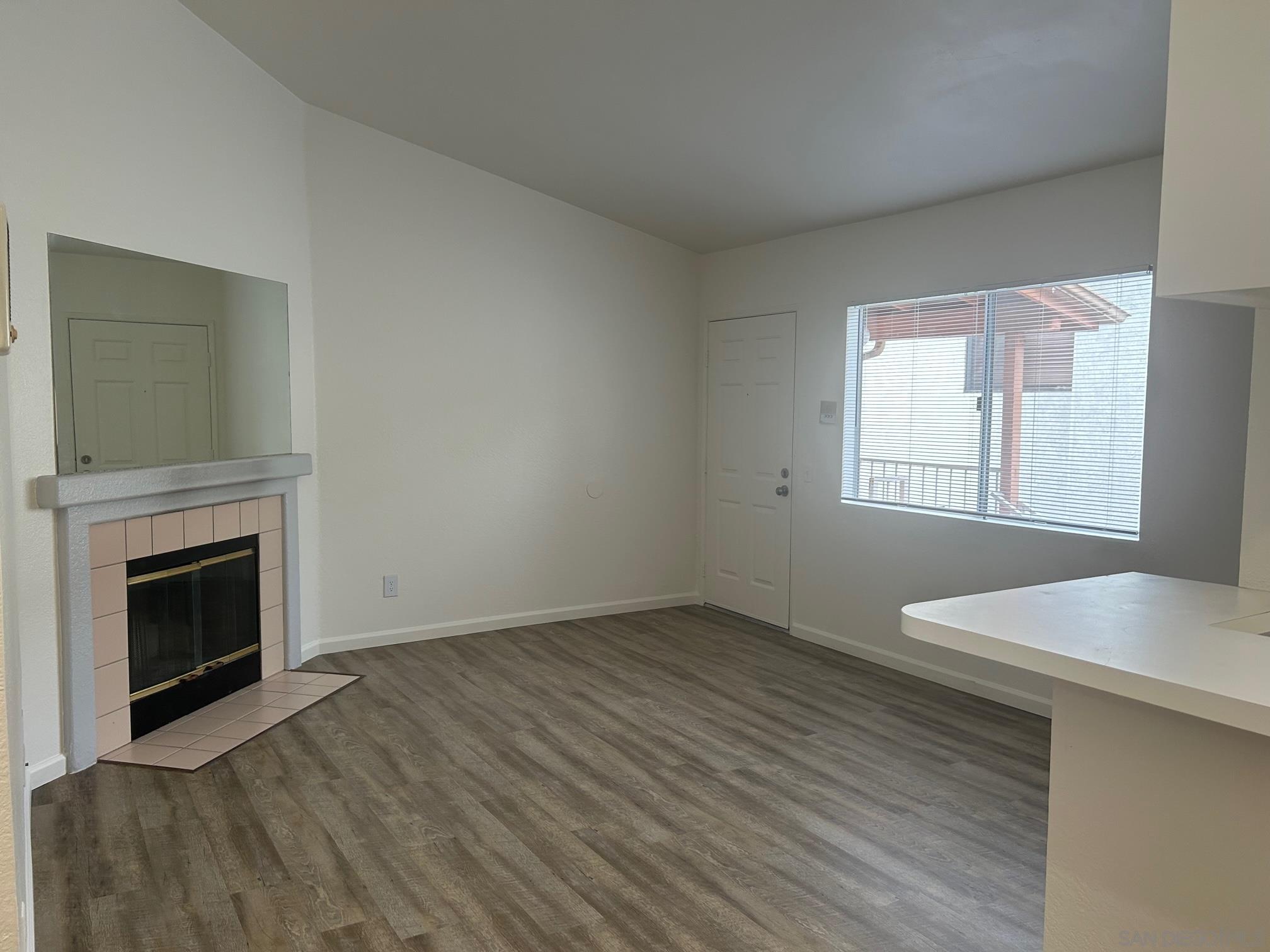 Detail Gallery Image 5 of 12 For 3934  Hamilton St  4, San Diego,  CA 92104 - 2 Beds | 2 Baths