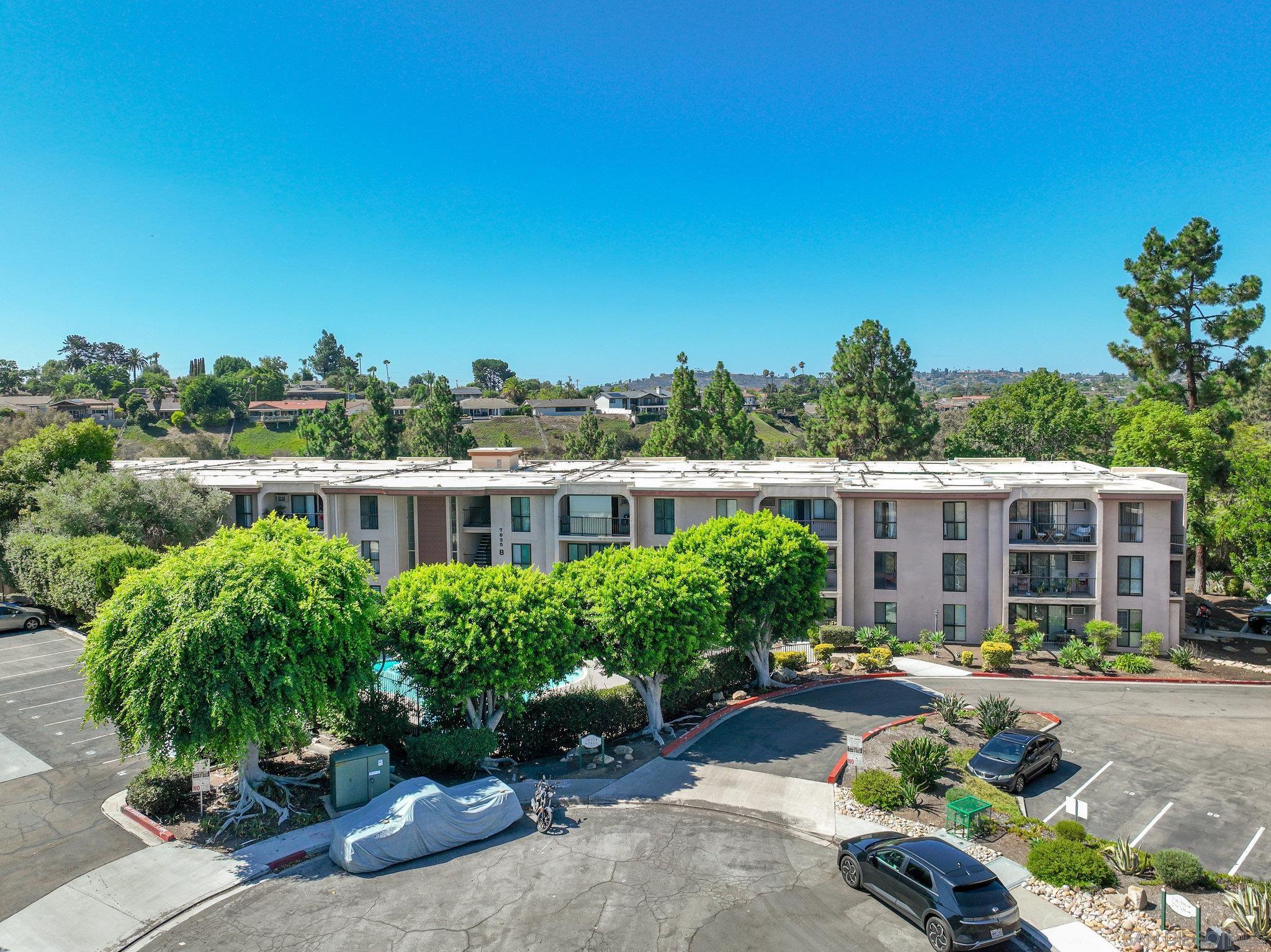 Detail Gallery Image 13 of 44 For 7835  Cowles Mountain Ct  #B6,  San Diego,  CA 92119 - 2 Beds | 2 Baths