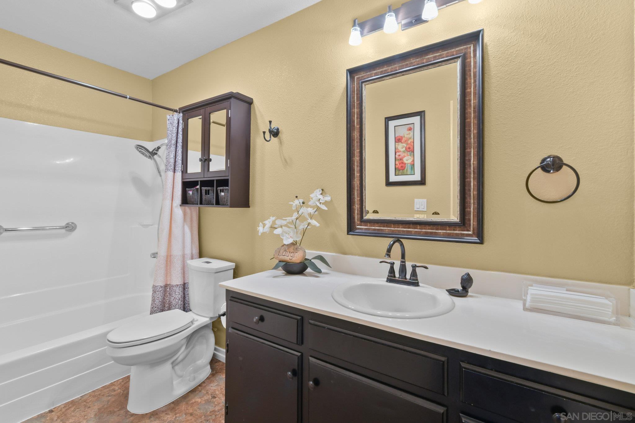 Detail Gallery Image 29 of 44 For 7835  Cowles Mountain Ct  #B6,  San Diego,  CA 92119 - 2 Beds | 2 Baths