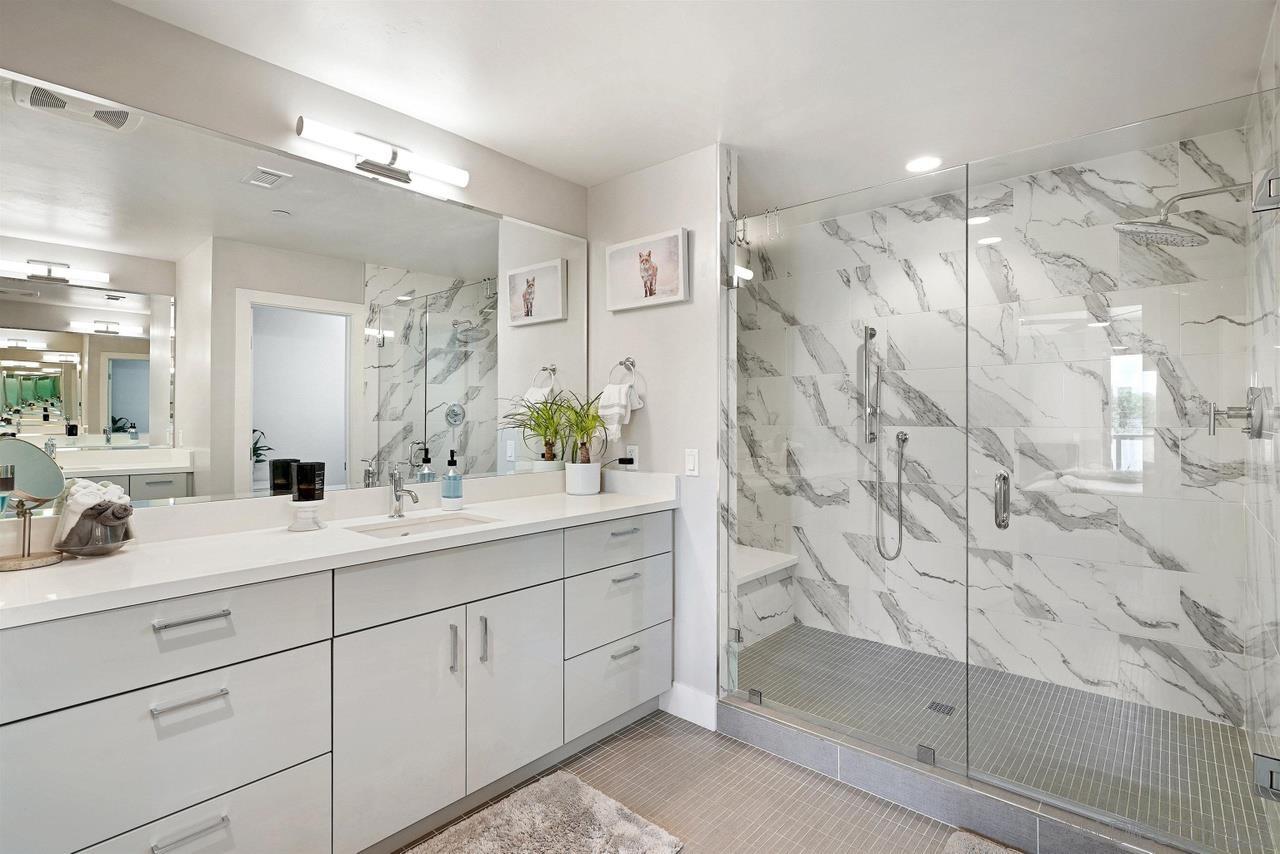 Detail Gallery Image 15 of 30 For 3030  Jarvis St  7, San Diego,  CA 92106 - 2 Beds | 2/1 Baths