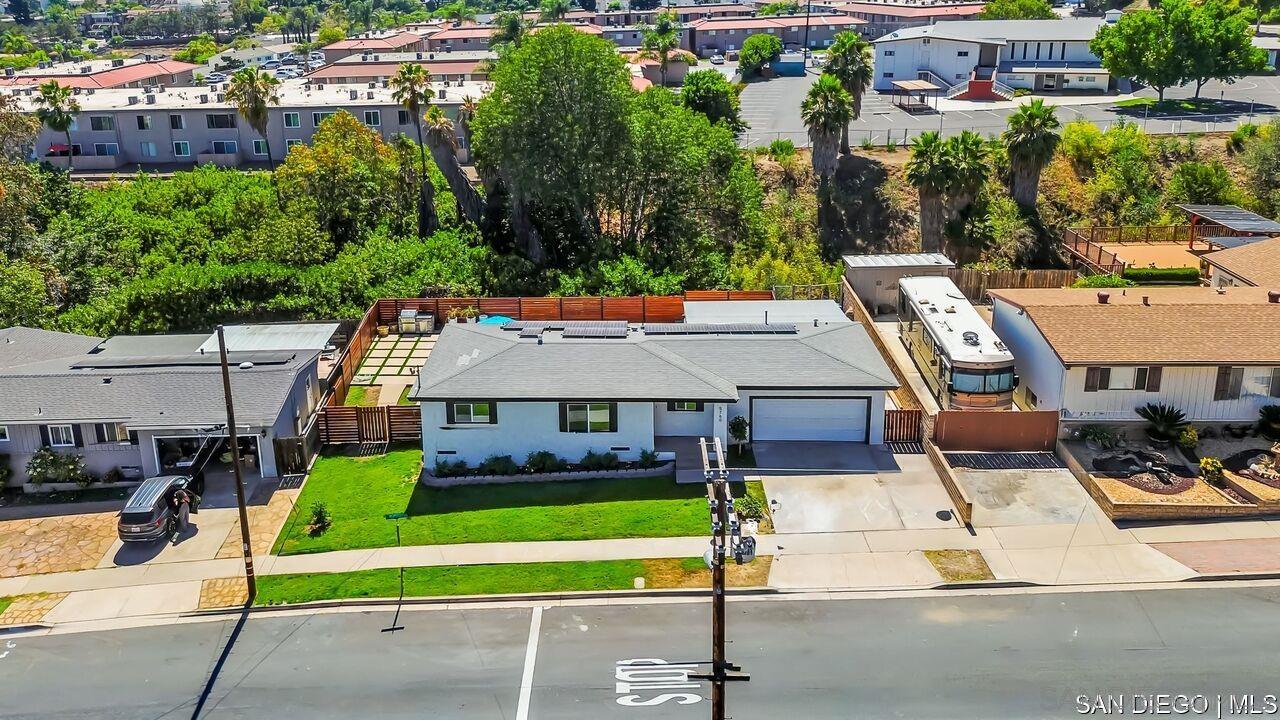 Detail Gallery Image 3 of 39 For 5760  Marengo Ave, La Mesa,  CA 91942 - 3 Beds | 2 Baths