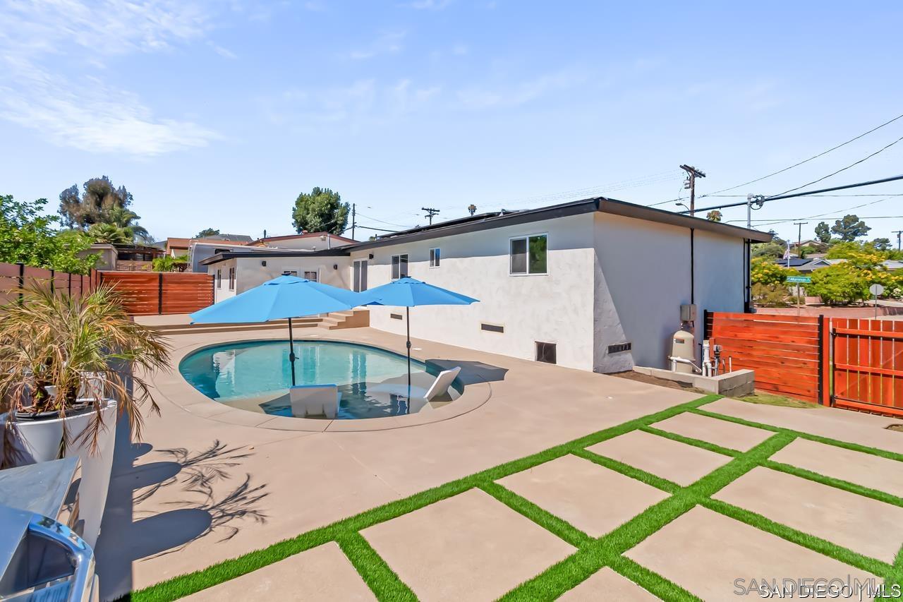 Detail Gallery Image 9 of 39 For 5760  Marengo Ave, La Mesa,  CA 91942 - 3 Beds | 2 Baths