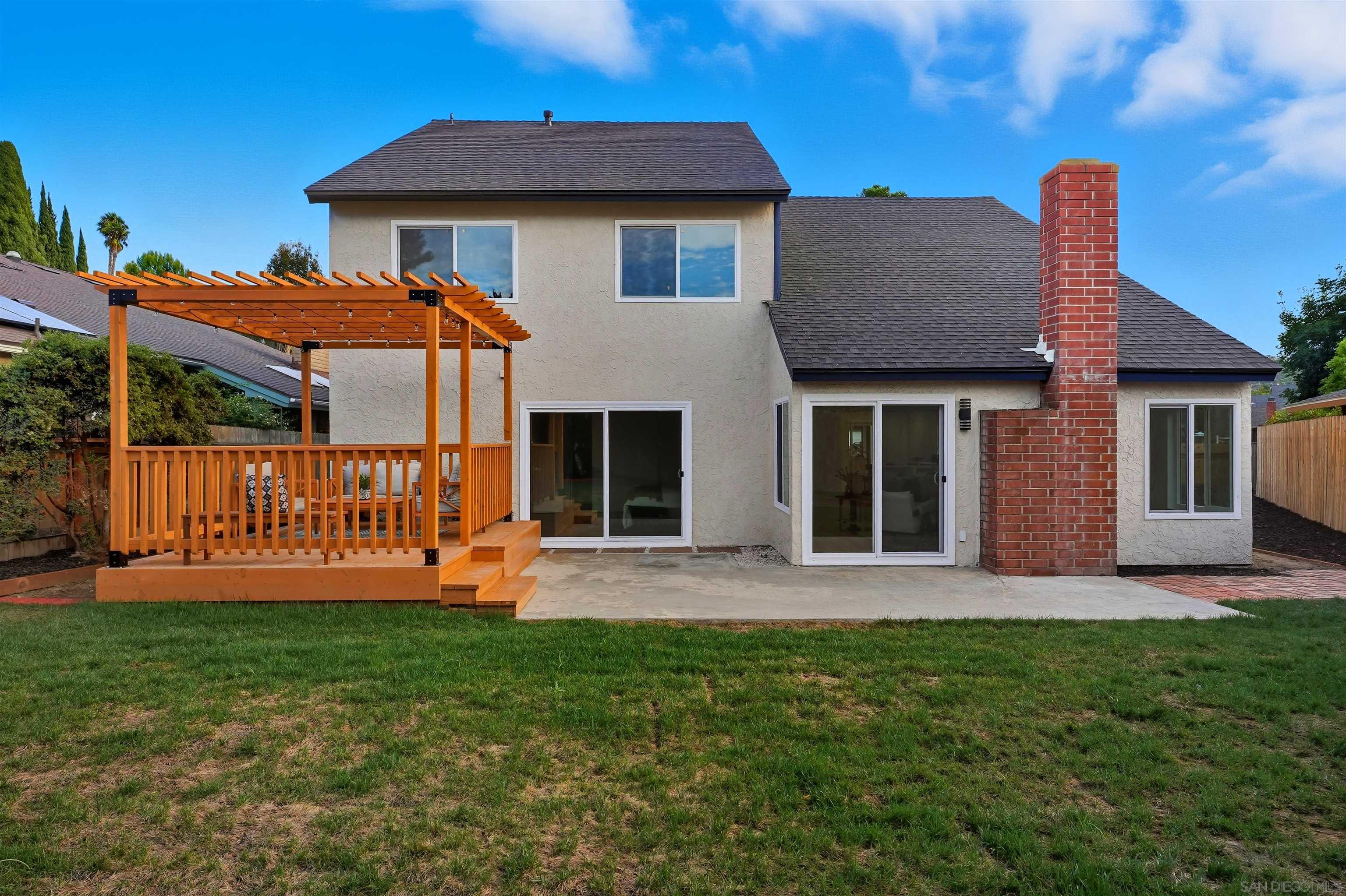 Detail Gallery Image 23 of 29 For 9562  Benavente St, San Diego,  CA 92129 - 5 Beds | 2/1 Baths