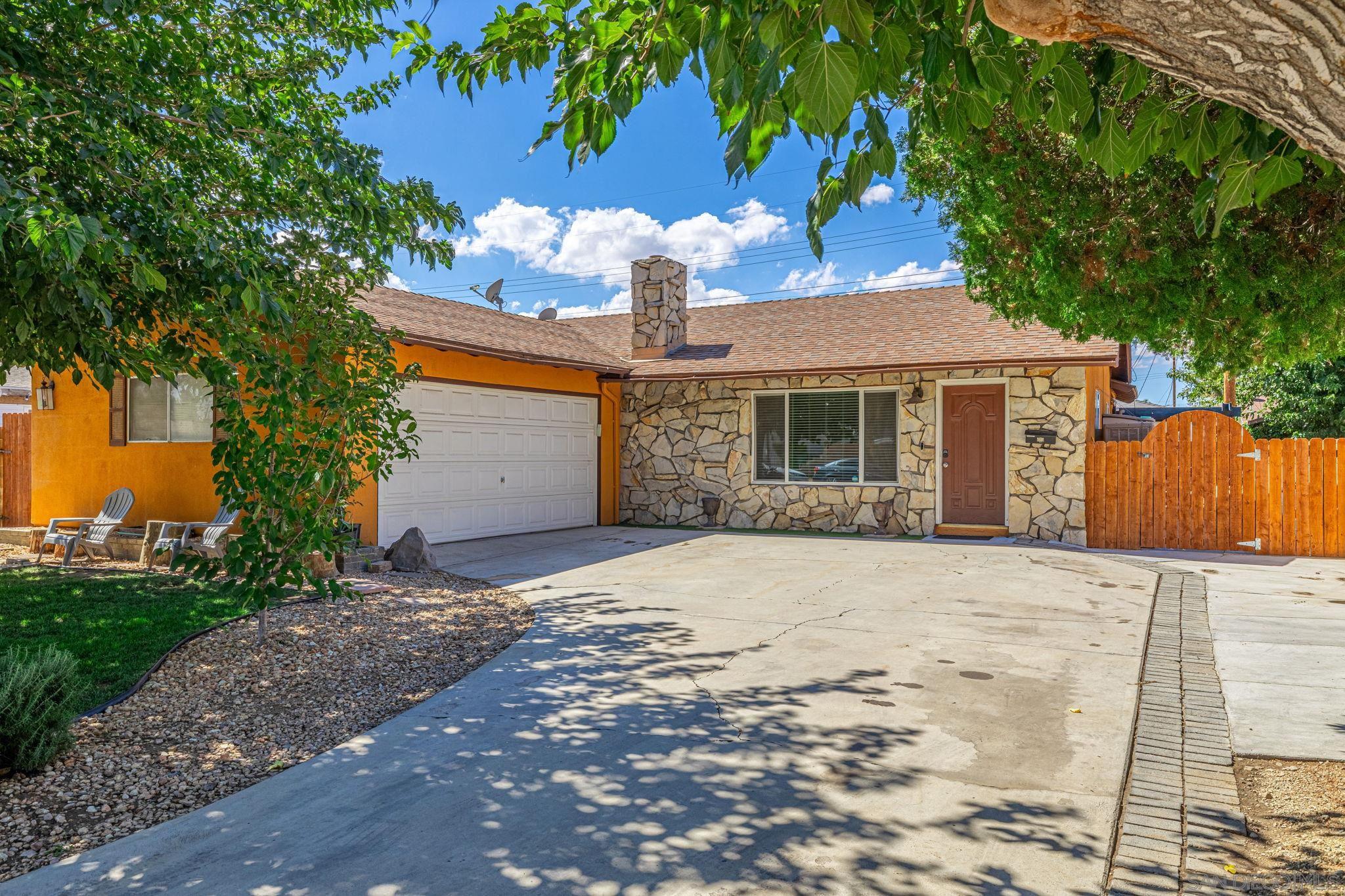 Front Image Thumbnail for SD250039962